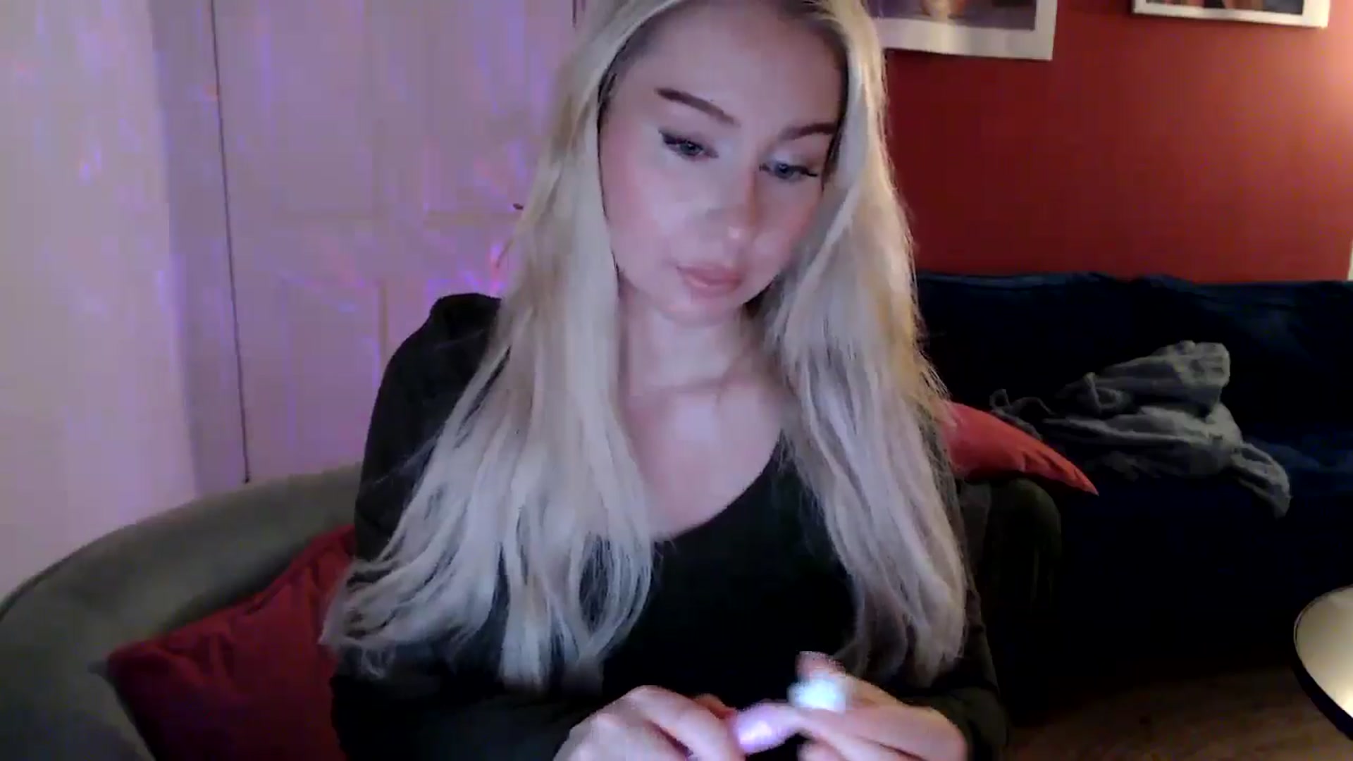 Gallery image thumbnail from PetiteAvax's myfreecams stream on, 09/05/2024, 19:10 image 17 of 20