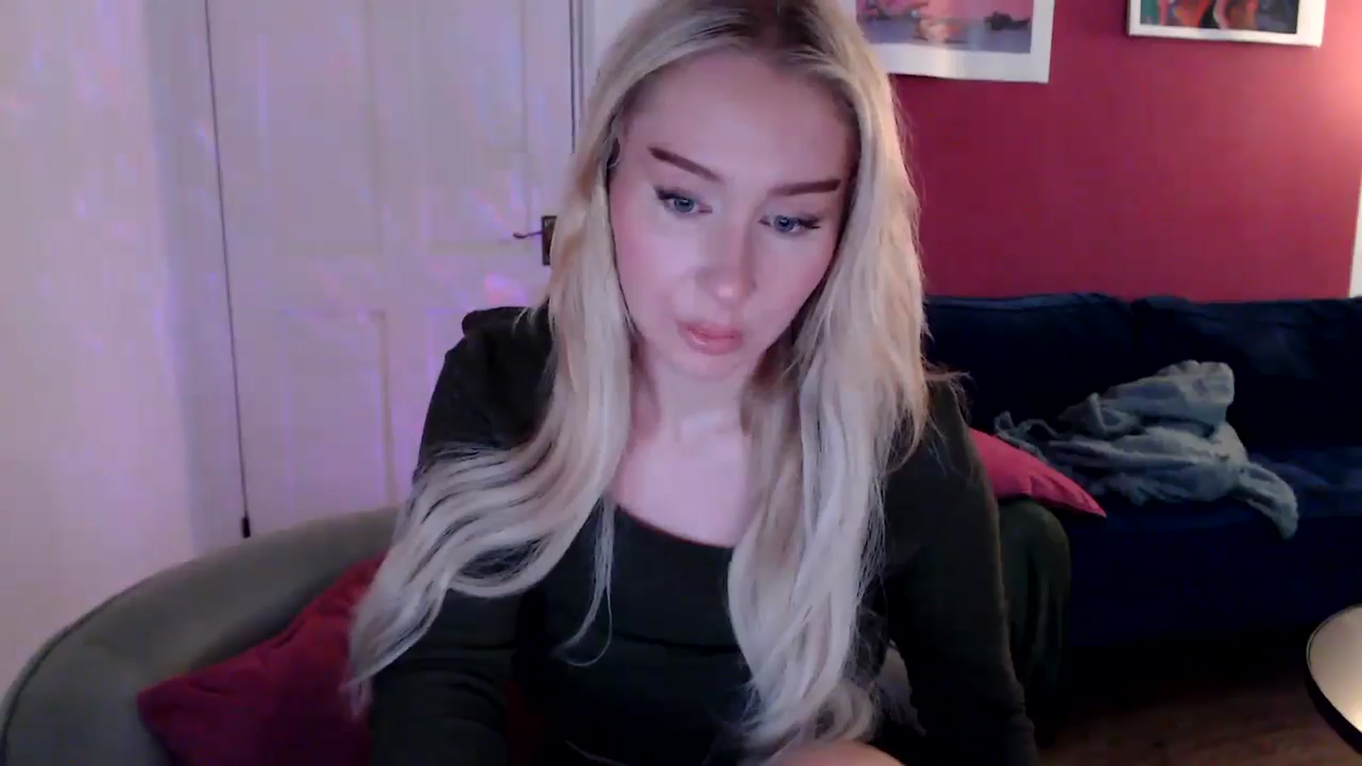 Gallery image thumbnail from PetiteAvax's myfreecams stream on, 09/05/2024, 19:10 image 12 of 20