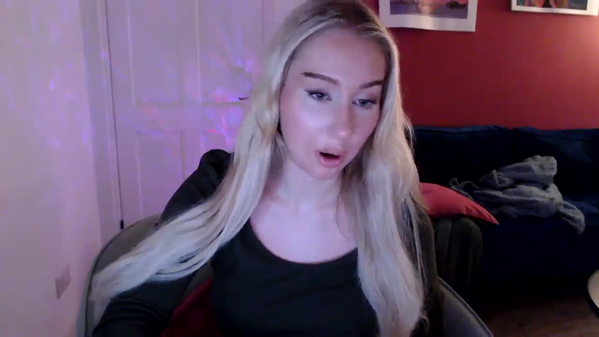 Gallery image thumbnail from PetiteAvax's myfreecams stream on, 09/05/2024, 20:08 image 13 of 20