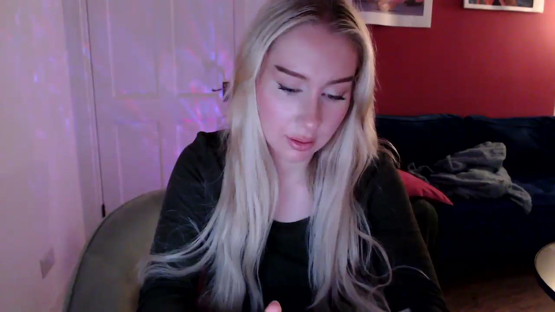 Gallery image thumbnail from PetiteAvax's myfreecams stream on, 09/05/2024, 20:08 image 7 of 20