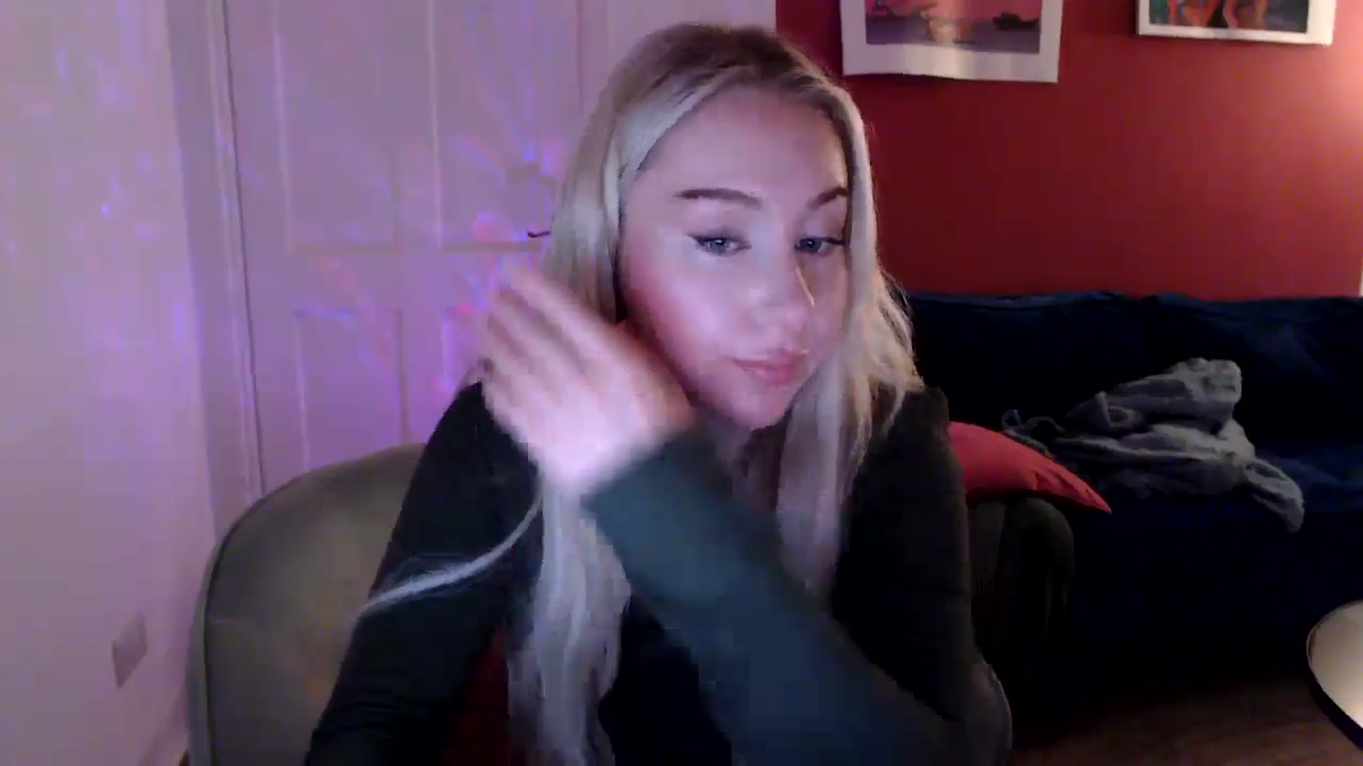 Gallery image thumbnail from PetiteAvax's myfreecams stream on, 09/05/2024, 20:08 image 19 of 20