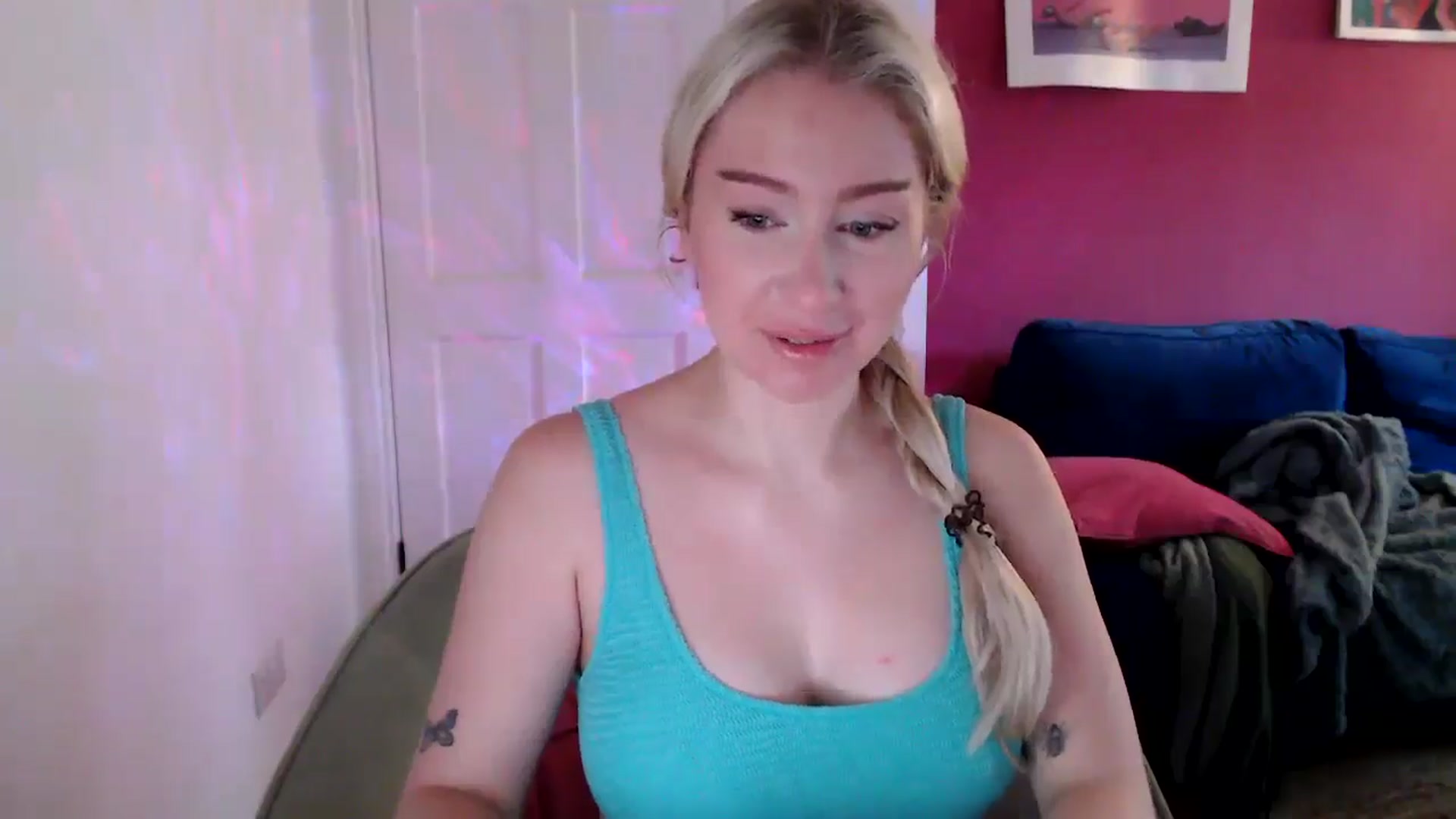 Gallery image thumbnail from PetiteAvax's myfreecams stream on, 09/07/2024, 09:58 image 11 of 20
