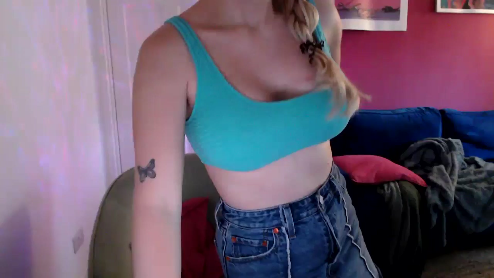 Gallery image thumbnail from PetiteAvax's myfreecams stream on, 09/07/2024, 09:58 image 16 of 20