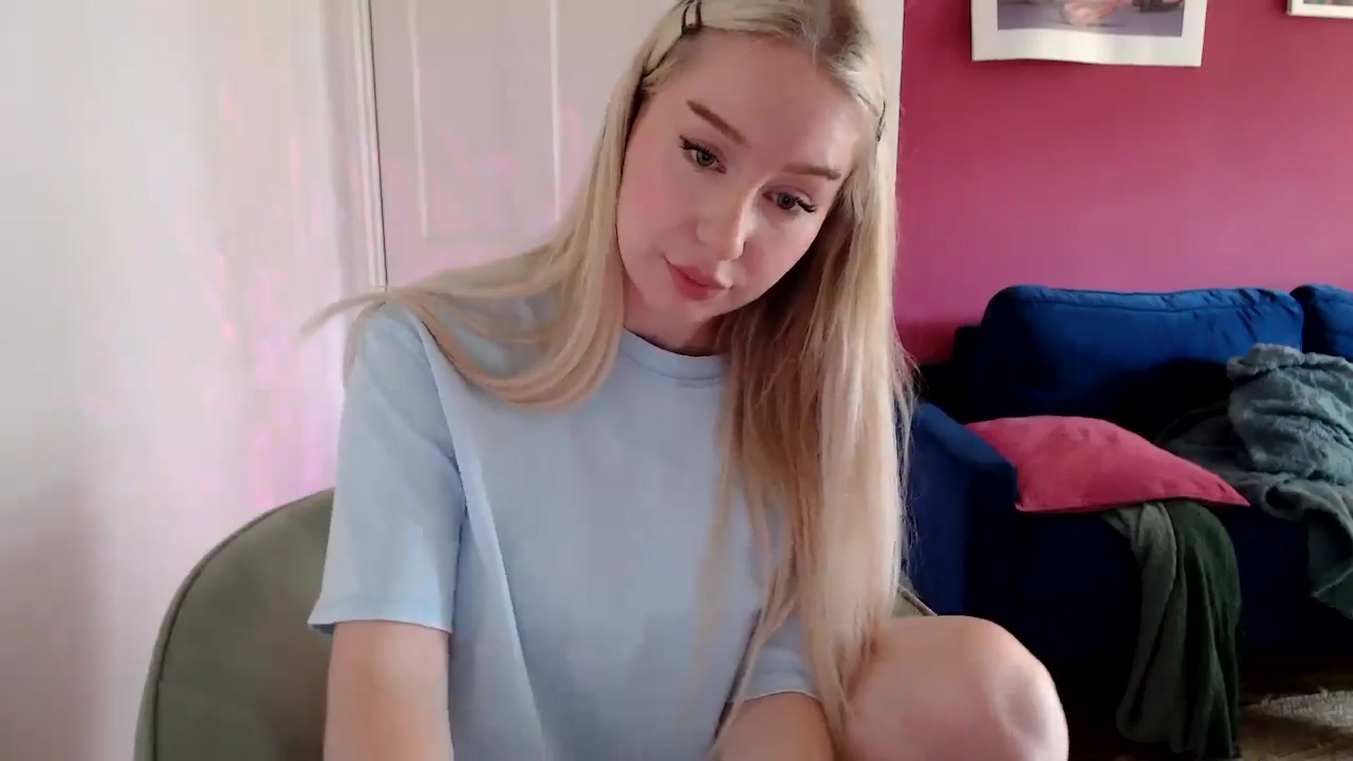 Gallery image thumbnail from PetiteAvax's myfreecams stream on, 09/09/2024, 11:36 image 11 of 20