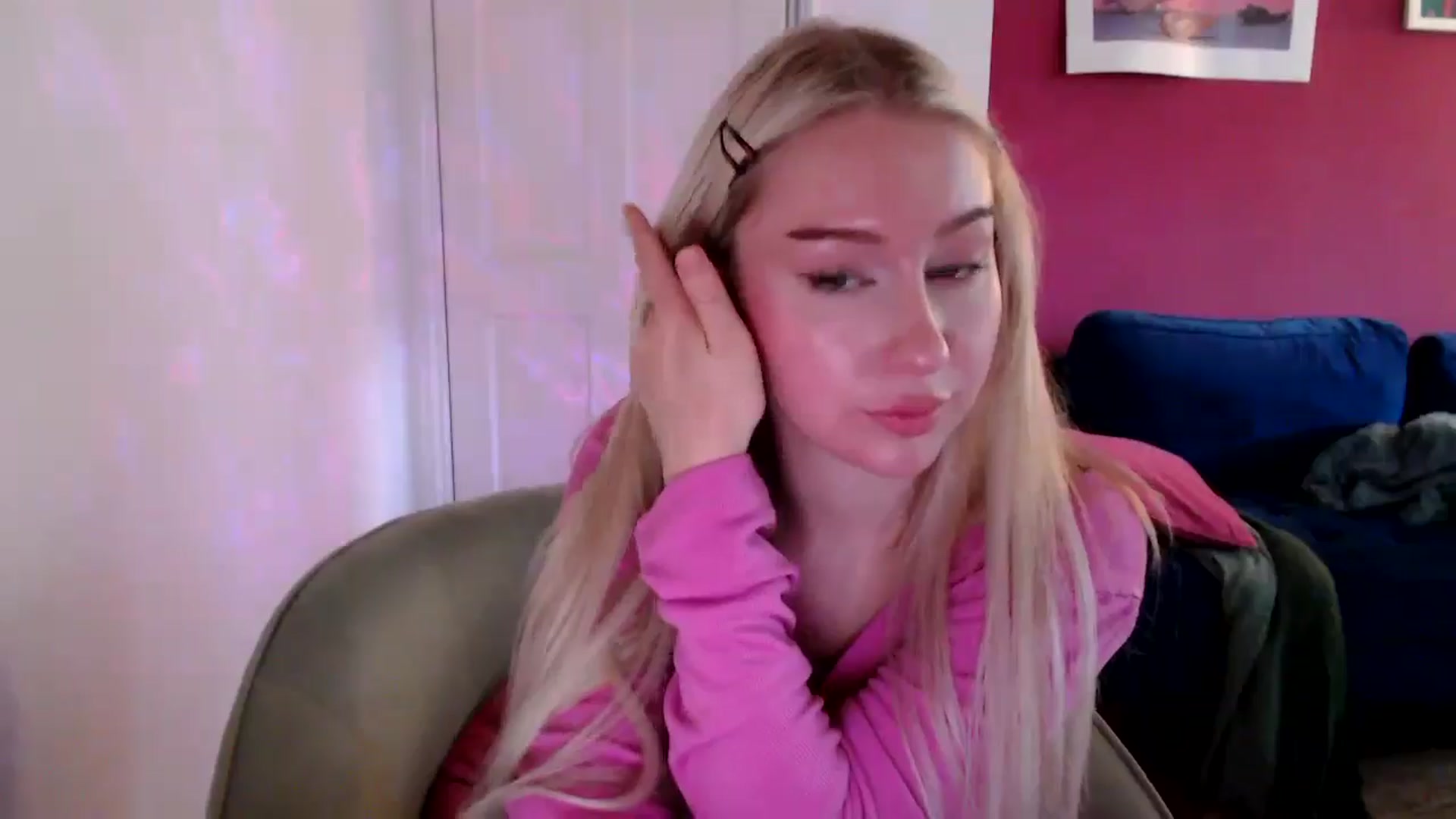 Gallery image thumbnail from PetiteAvax's myfreecams stream on, 09/09/2024, 16:50 image 20 of 20