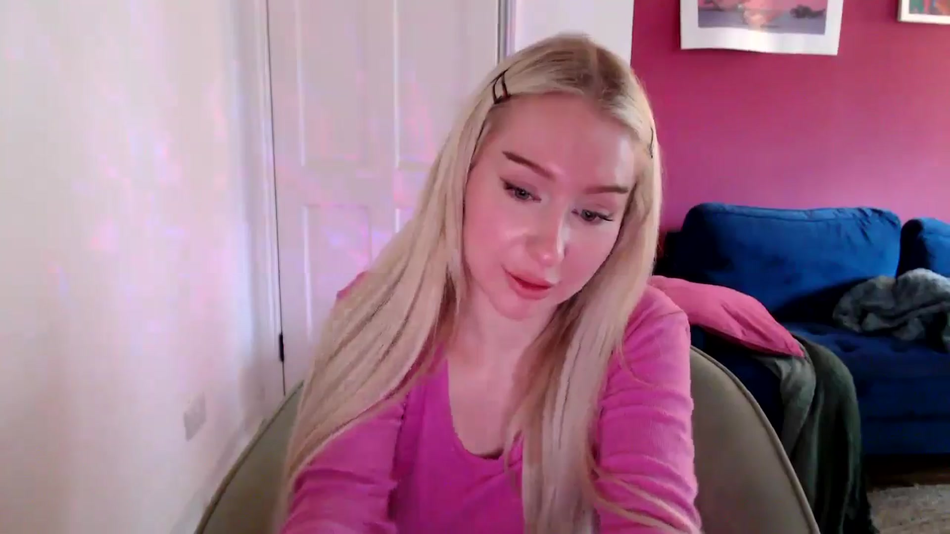 Gallery image thumbnail from PetiteAvax's myfreecams stream on, 09/09/2024, 16:50 image 10 of 20