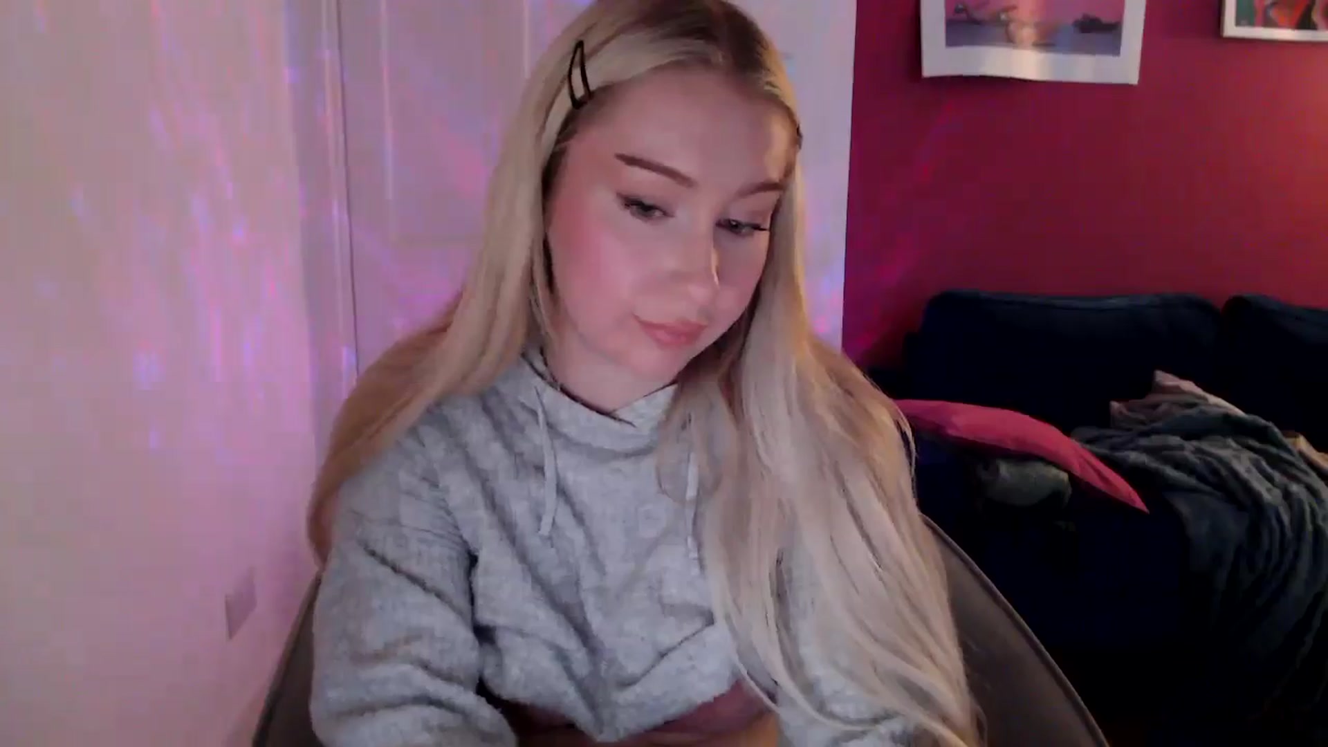 Gallery image thumbnail from PetiteAvax's myfreecams stream on, 09/10/2024, 18:46 image 12 of 20