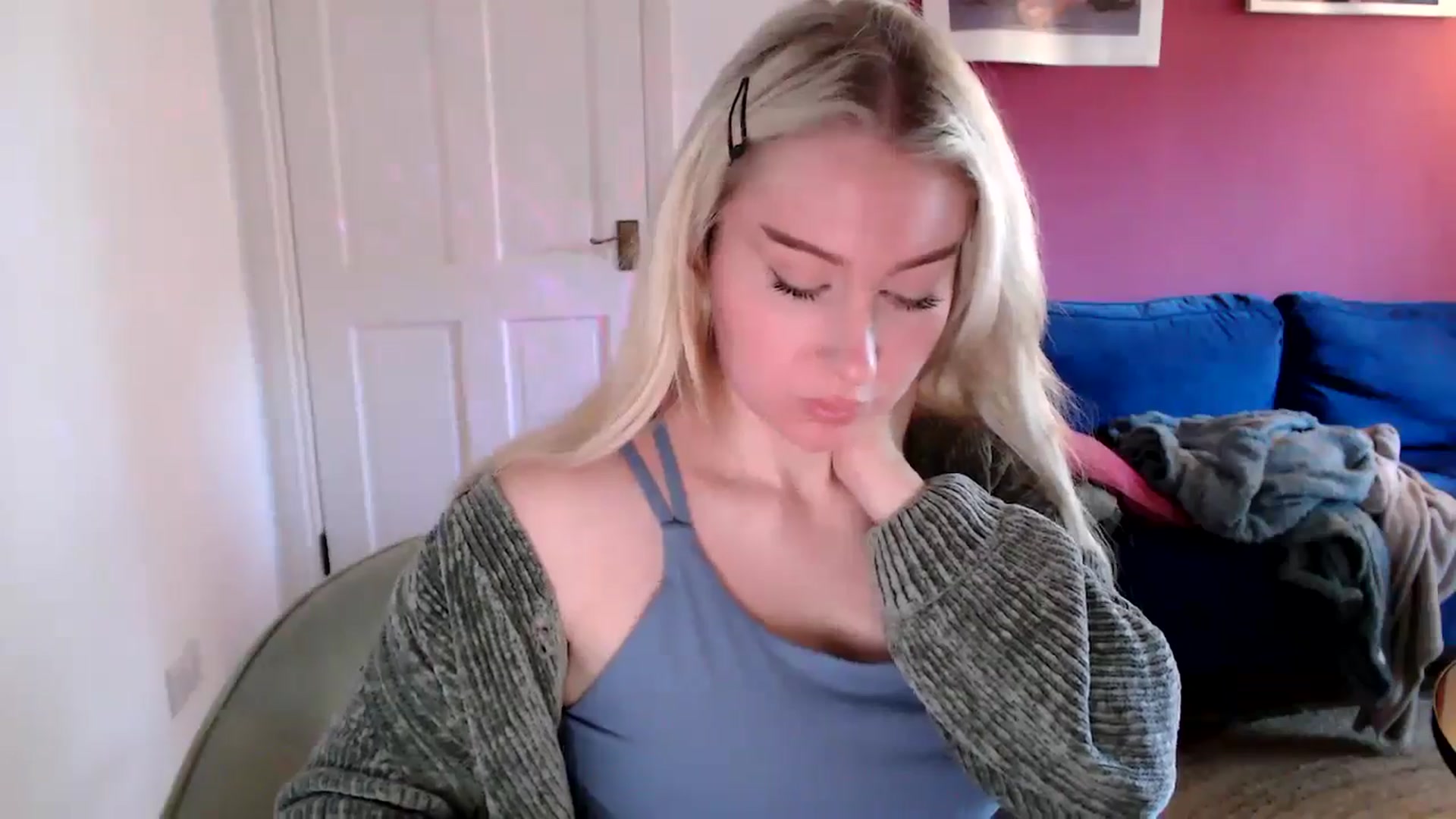 Gallery image thumbnail from PetiteAvax's myfreecams stream on, 09/12/2024, 09:27 image 20 of 20
