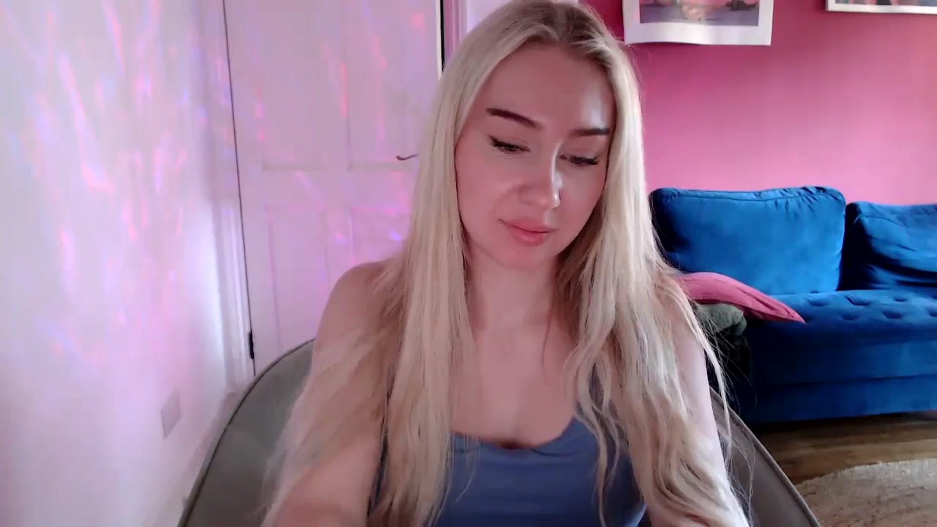 Gallery image thumbnail from PetiteAvax's myfreecams stream on, 09/14/2024, 16:02 image 20 of 20