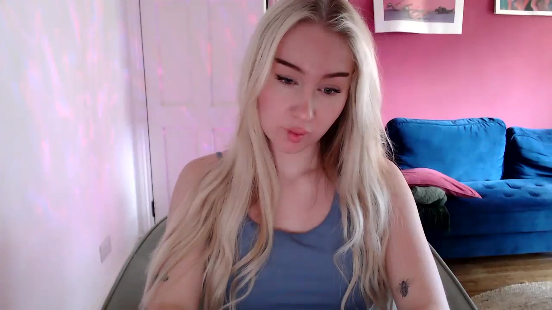 Gallery image thumbnail from PetiteAvax's myfreecams stream on, 09/14/2024, 16:02 image 6 of 20