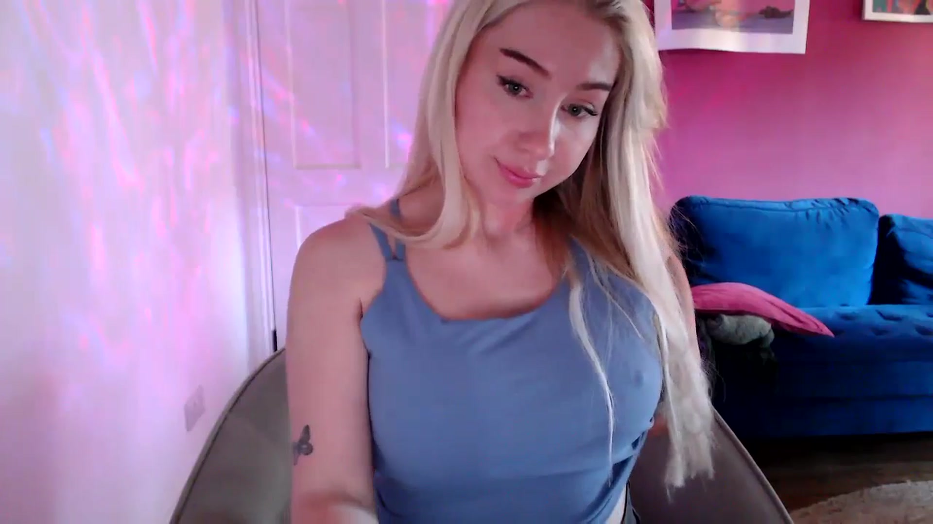 Gallery image thumbnail from PetiteAvax's myfreecams stream on, 09/14/2024, 17:05 image 19 of 20