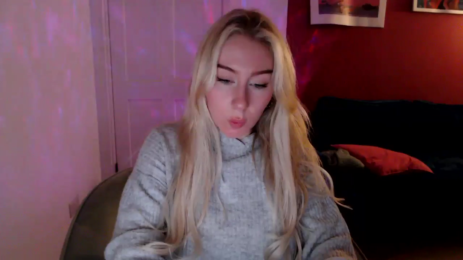 Gallery image thumbnail from PetiteAvax's myfreecams stream on, 09/17/2024, 19:47 image 20 of 20