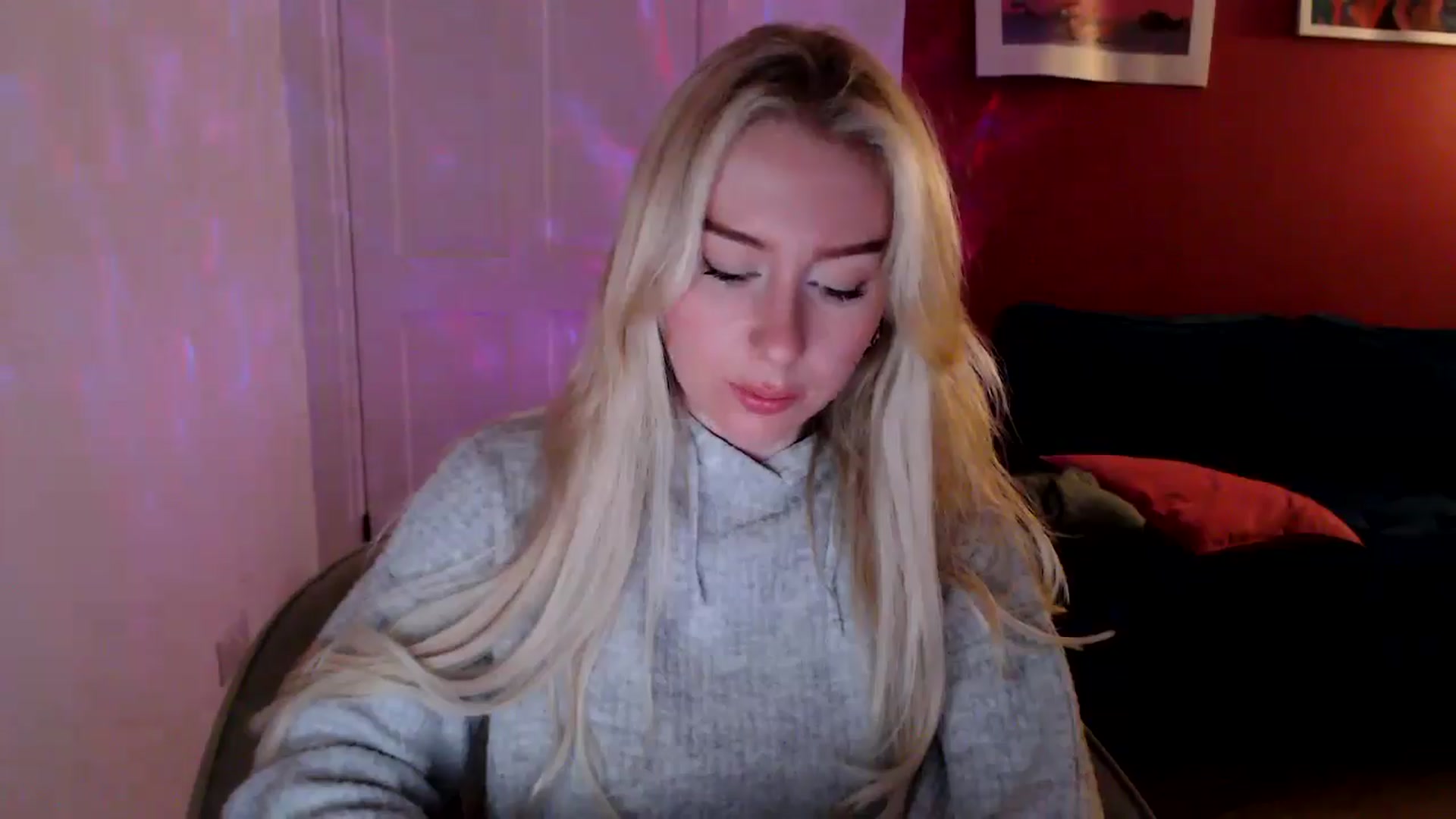 Gallery image thumbnail from PetiteAvax's myfreecams stream on, 09/17/2024, 19:47 image 19 of 20