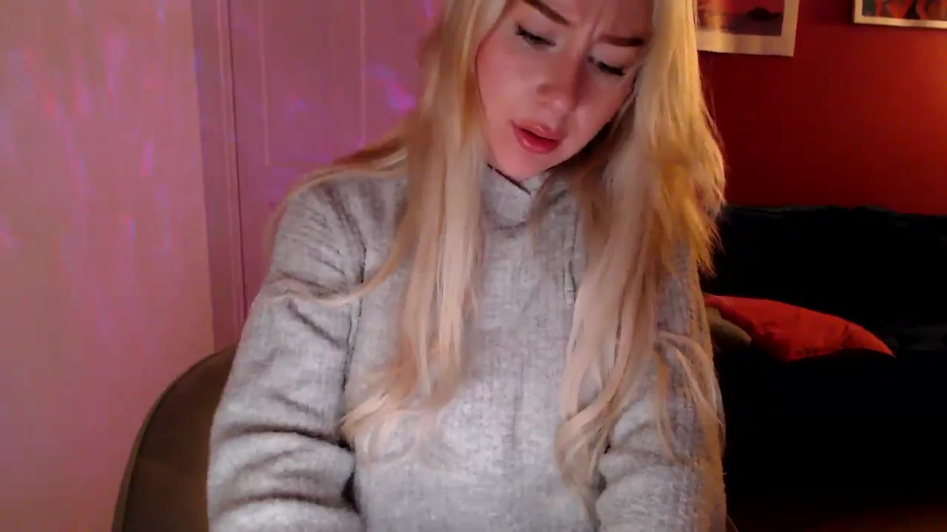 Gallery image thumbnail from PetiteAvax's myfreecams stream on, 09/17/2024, 19:47 image 4 of 20