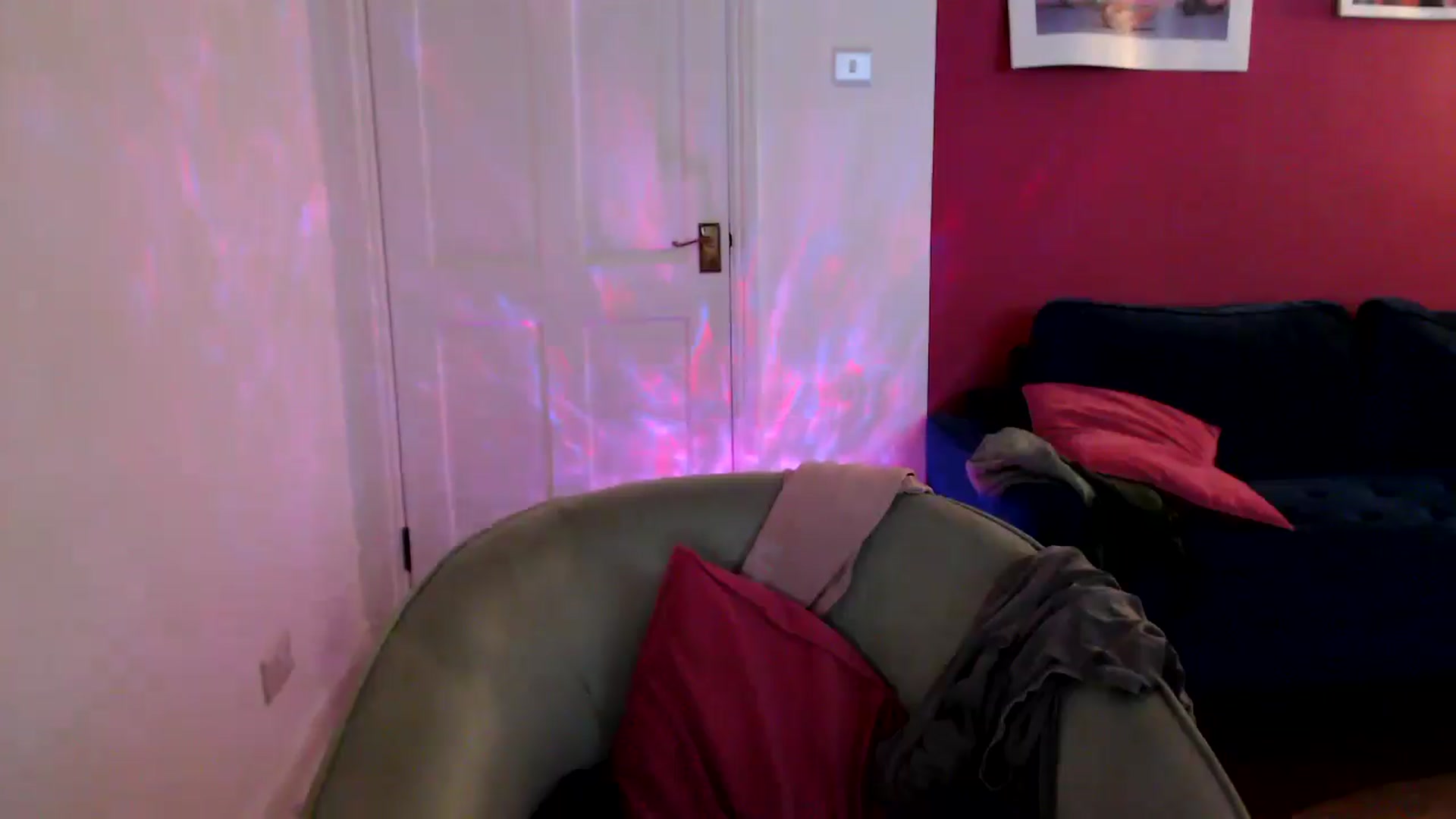 Gallery image thumbnail from PetiteAvax's myfreecams stream on, 09/18/2024, 21:00 image 18 of 20
