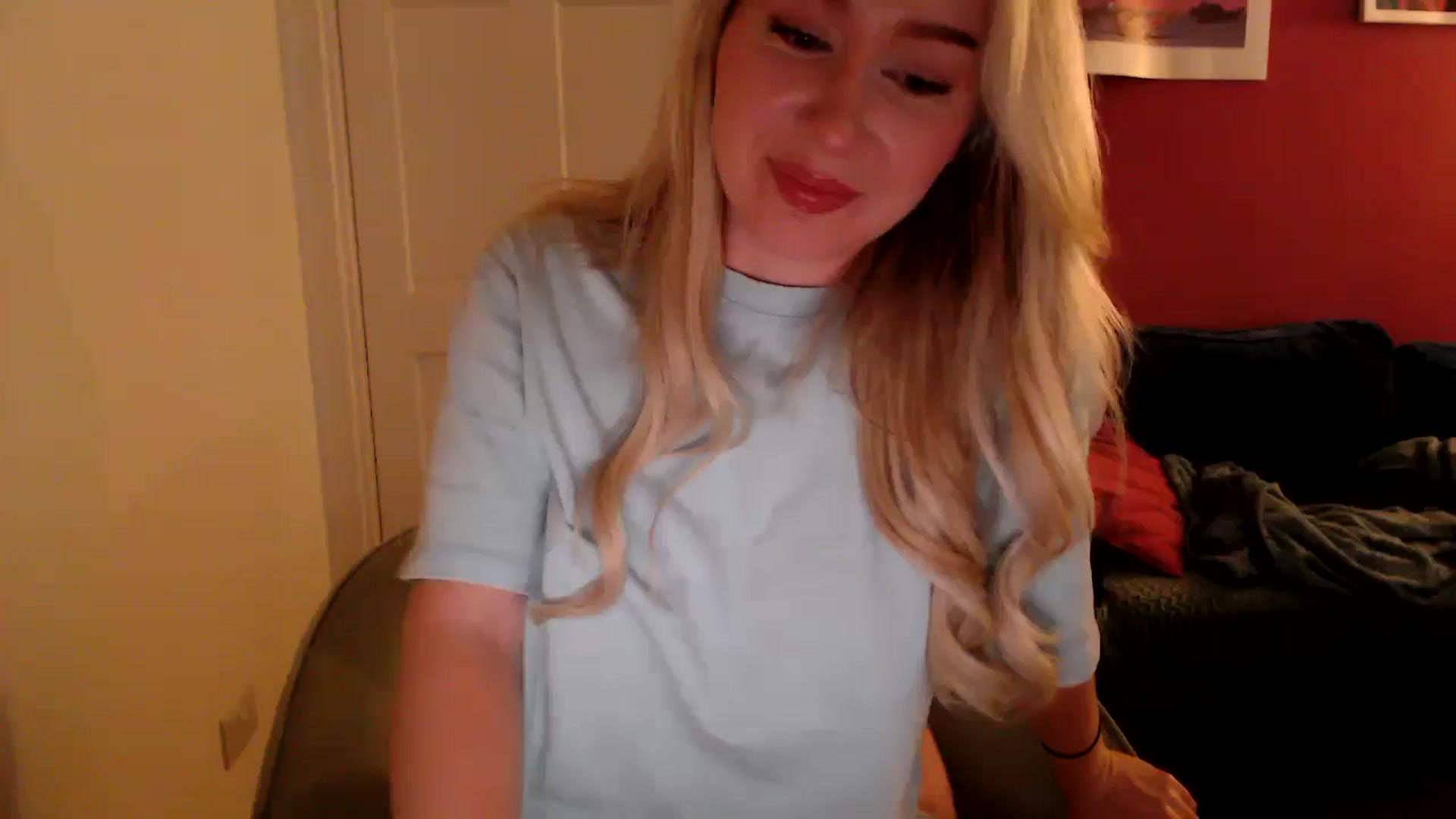 Gallery image thumbnail from PetiteAvax's myfreecams stream on, 09/24/2024, 18:25 image 4 of 20