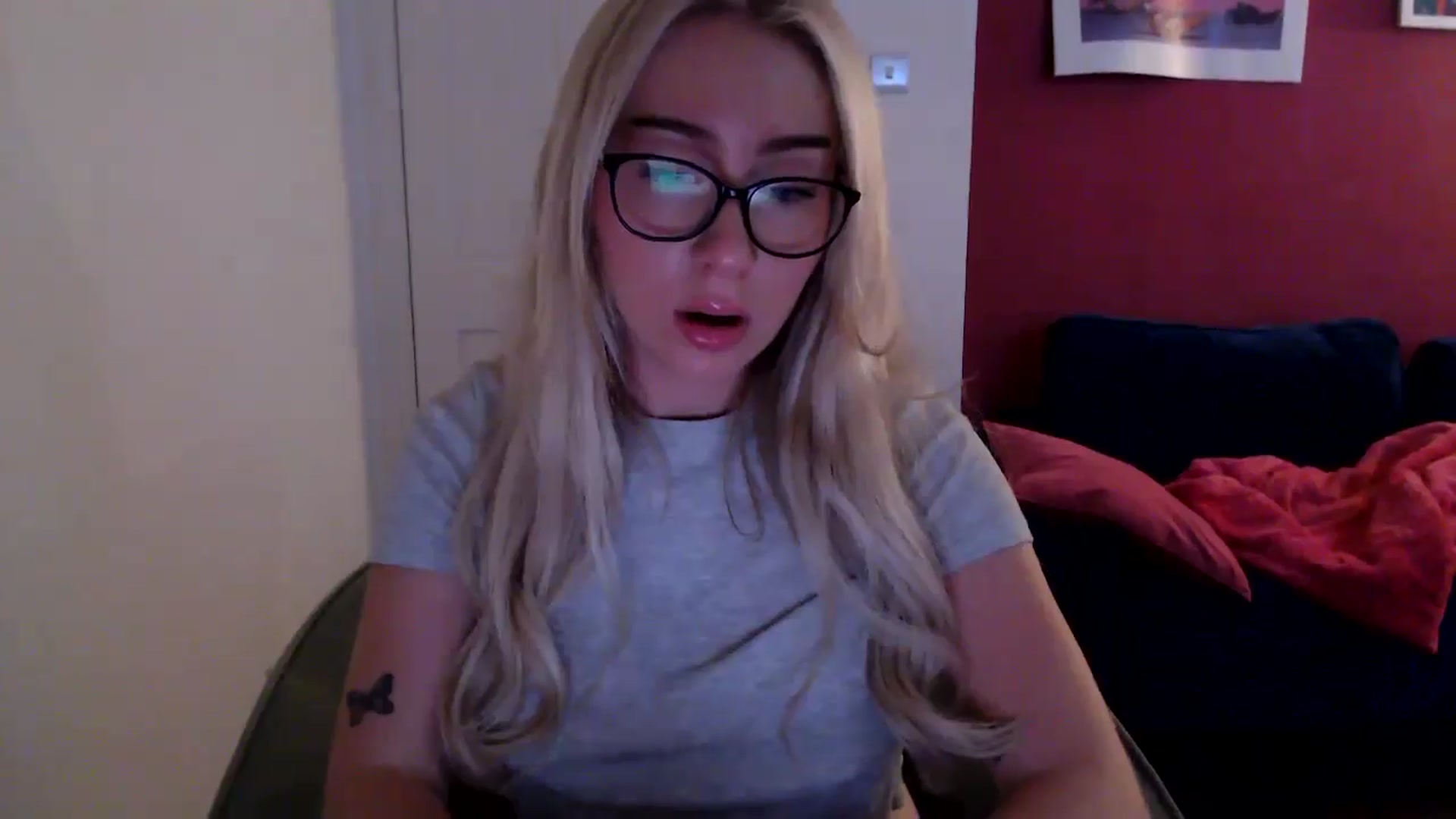 Gallery image thumbnail from PetiteAvax's myfreecams stream on, 09/25/2024, 19:13 image 10 of 20