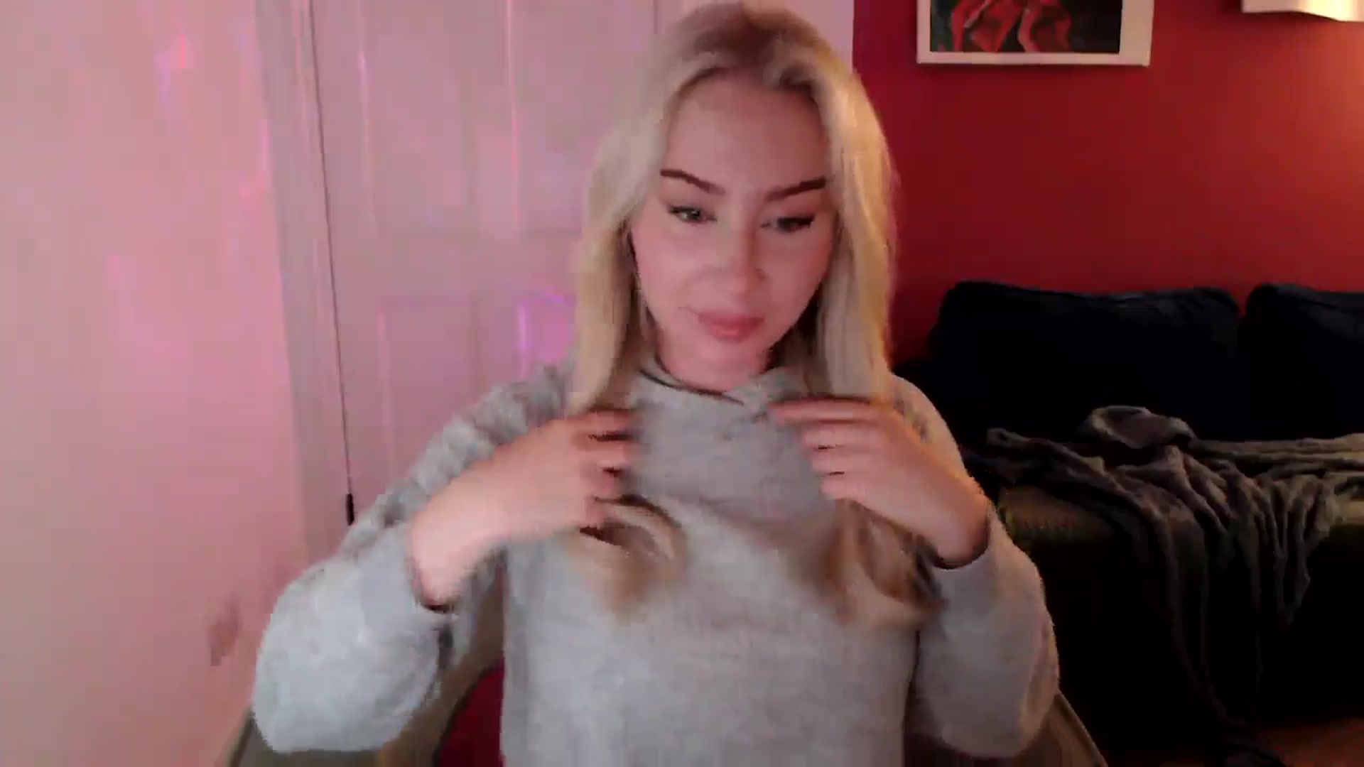 Gallery image thumbnail from PetiteAvax's myfreecams stream on, 10/08/2024, 18:18 image 6 of 20