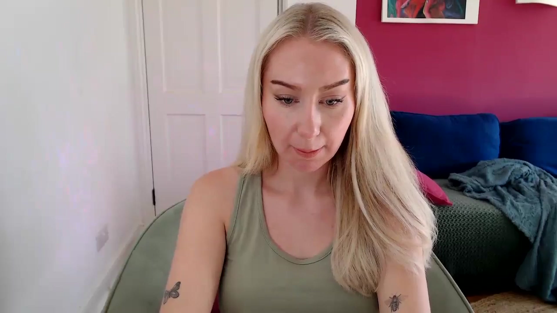 Gallery image thumbnail from PetiteAvax's myfreecams stream on, 10/11/2024, 12:43 image 3 of 20