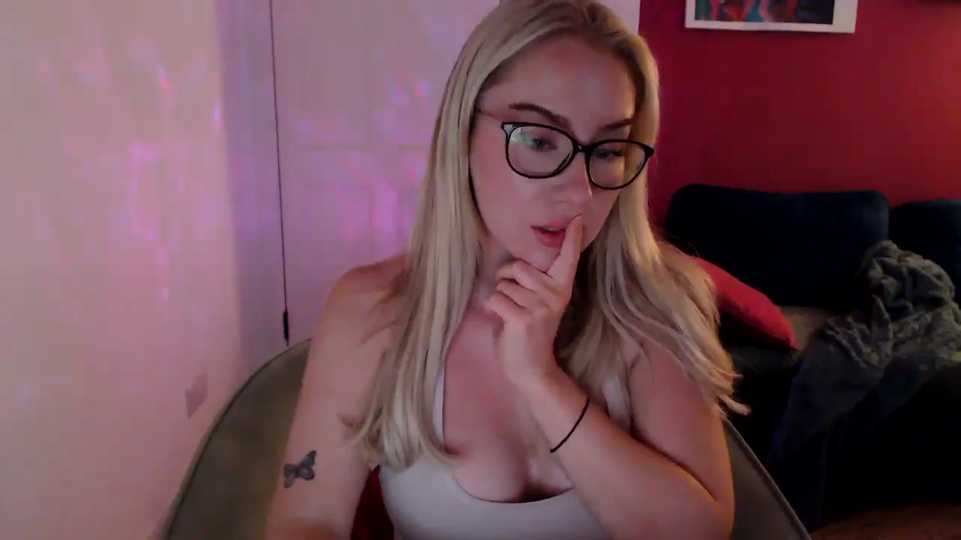 Gallery image thumbnail from PetiteAvax's myfreecams stream on, 10/11/2024, 19:53 image 20 of 20