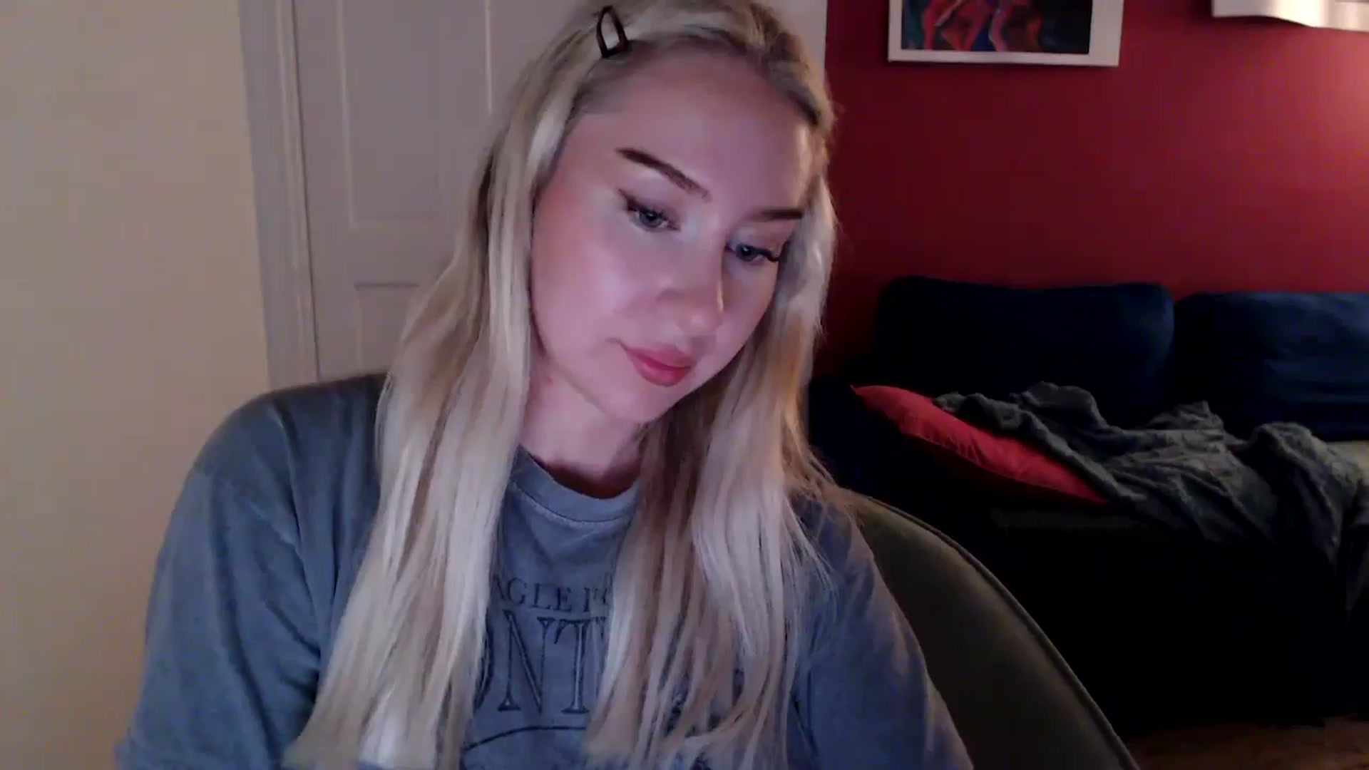 Gallery image thumbnail from PetiteAvax's myfreecams stream on, 10/14/2024, 17:44 image 14 of 20