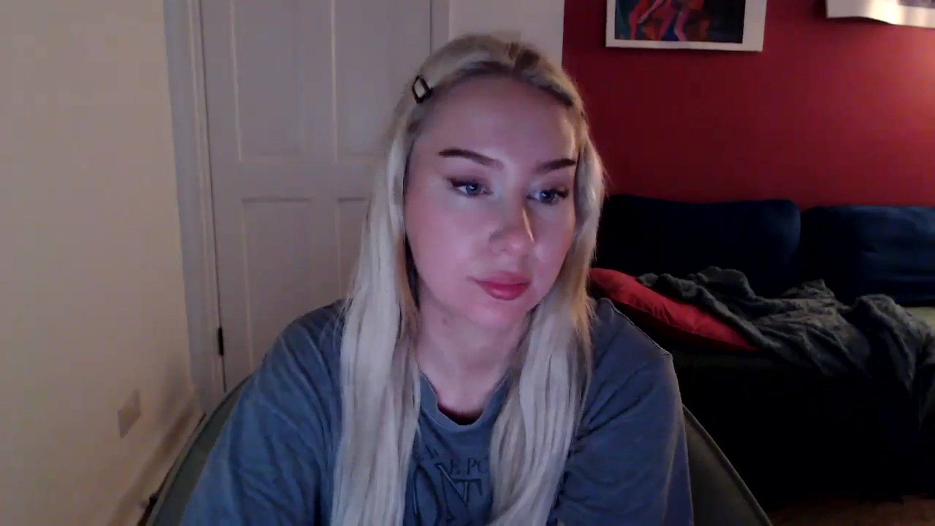 Gallery image thumbnail from PetiteAvax's myfreecams stream on, 10/14/2024, 17:44 image 17 of 20