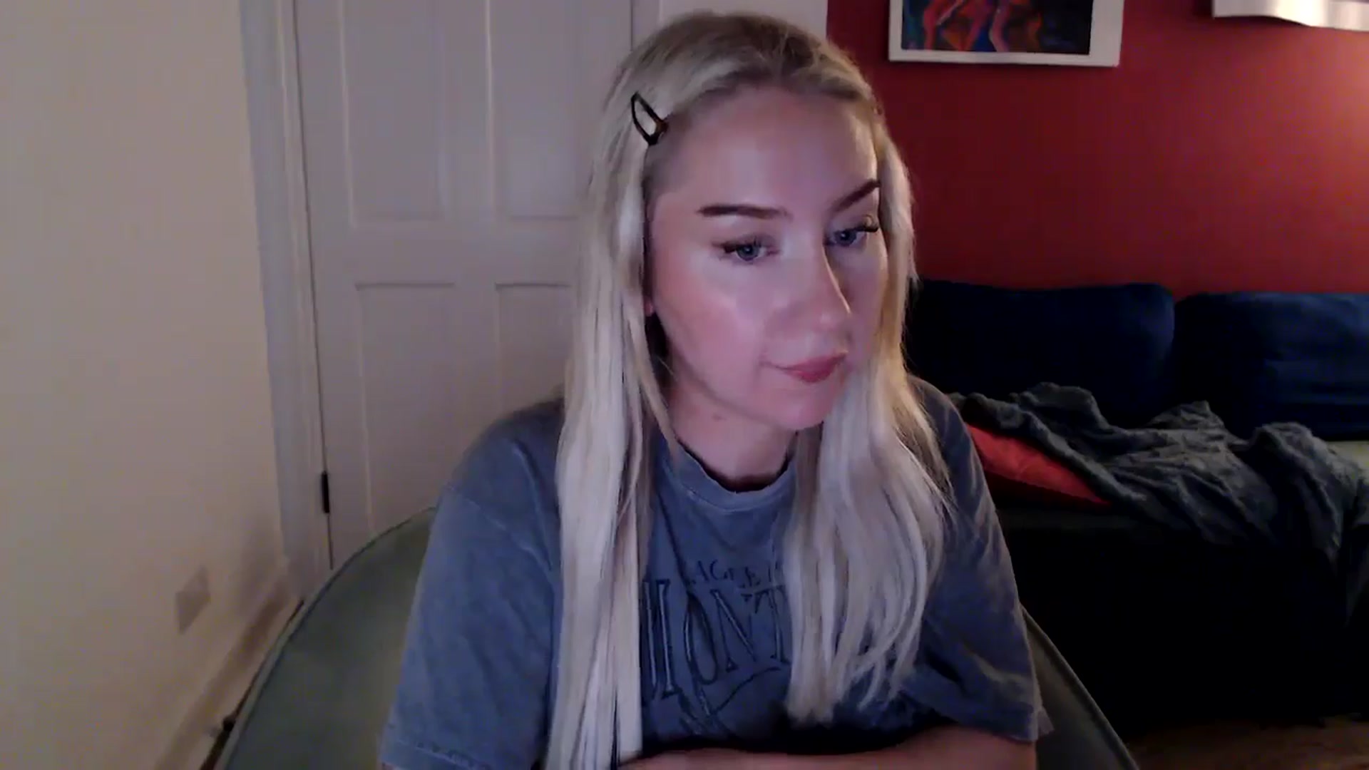 Gallery image thumbnail from PetiteAvax's myfreecams stream on, 10/14/2024, 17:44 image 13 of 20