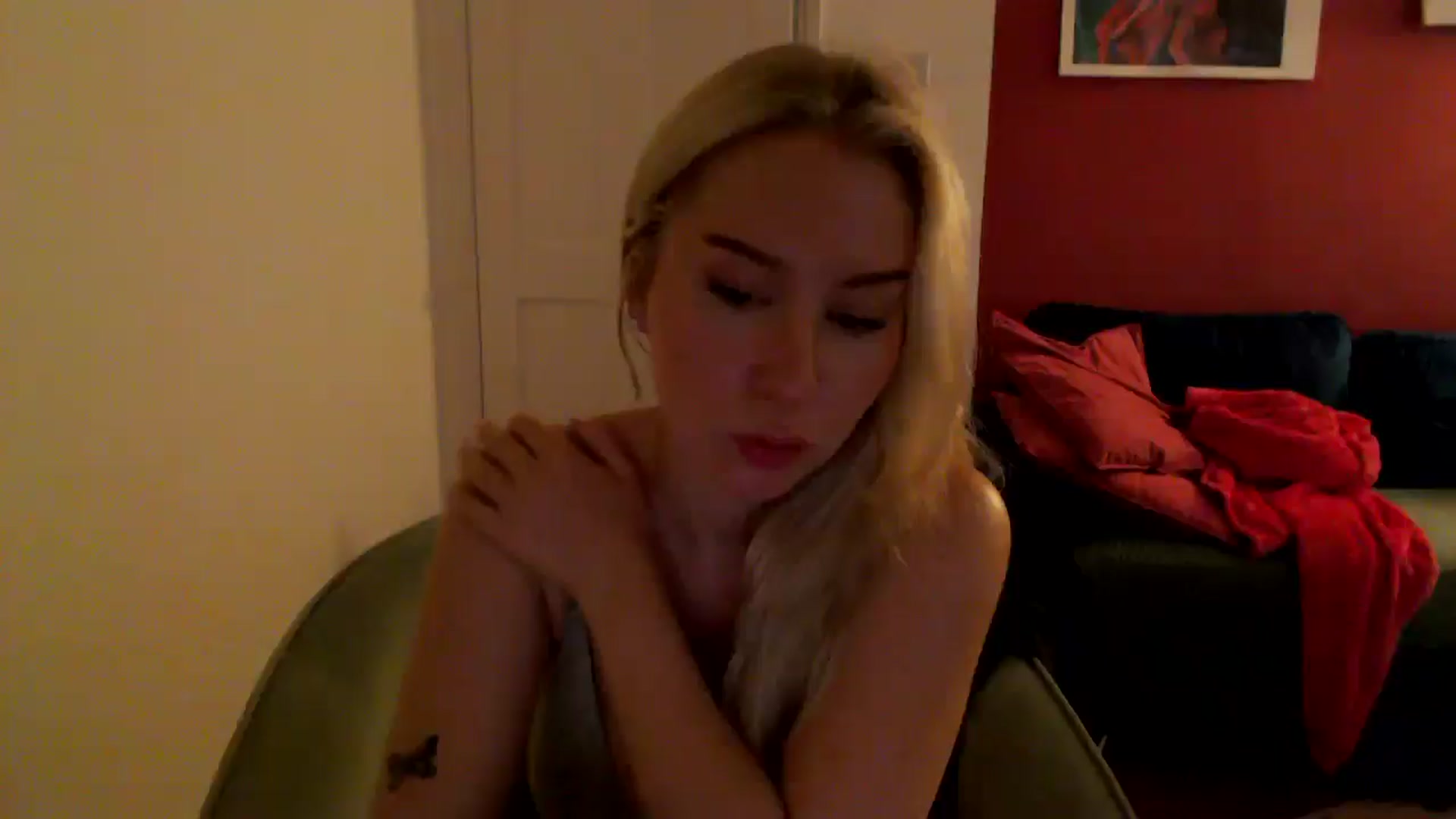 Gallery image thumbnail from PetiteAvax's myfreecams stream on, 10/23/2024, 22:33 image 20 of 20