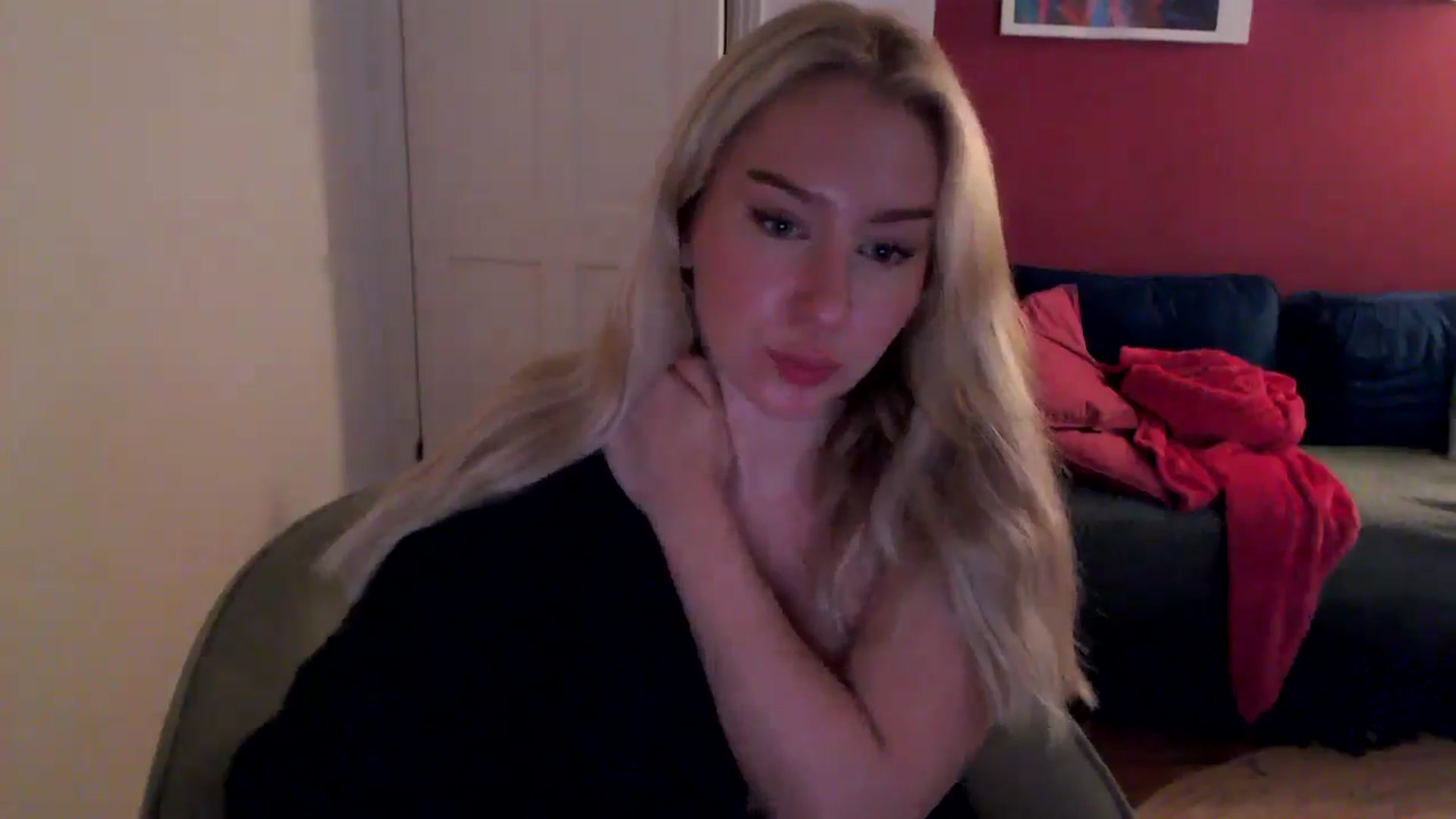 Gallery image thumbnail from PetiteAvax's myfreecams stream on, 10/23/2024, 22:33 image 3 of 20