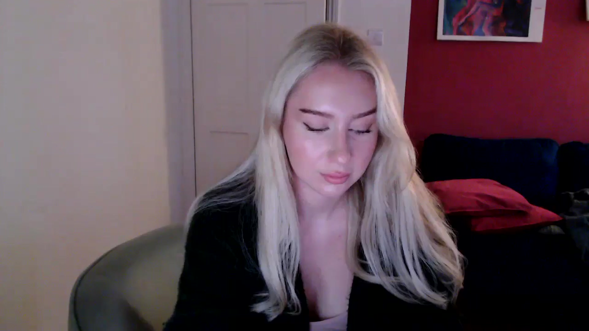Gallery image thumbnail from PetiteAvax's myfreecams stream on, 10/25/2024, 16:17 image 20 of 20