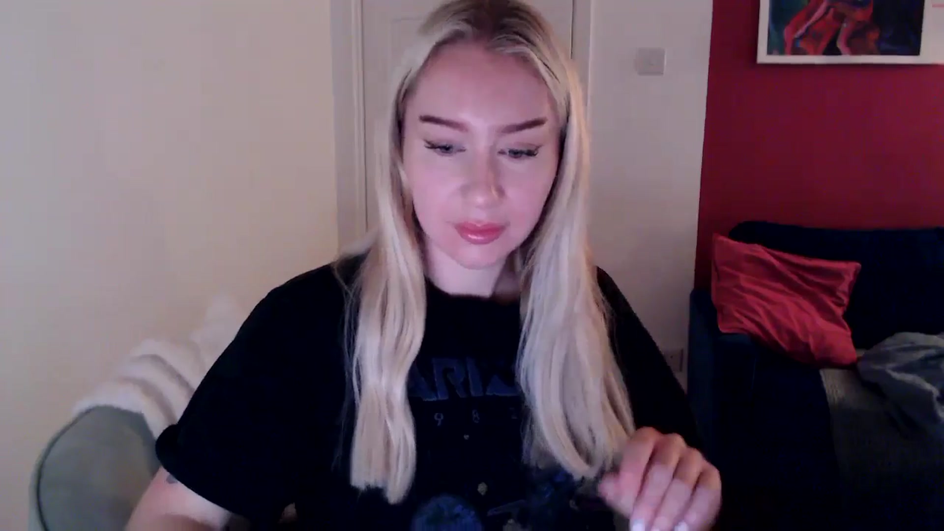 Gallery image thumbnail from PetiteAvax's myfreecams stream on, 10/28/2024, 08:29 image 16 of 20