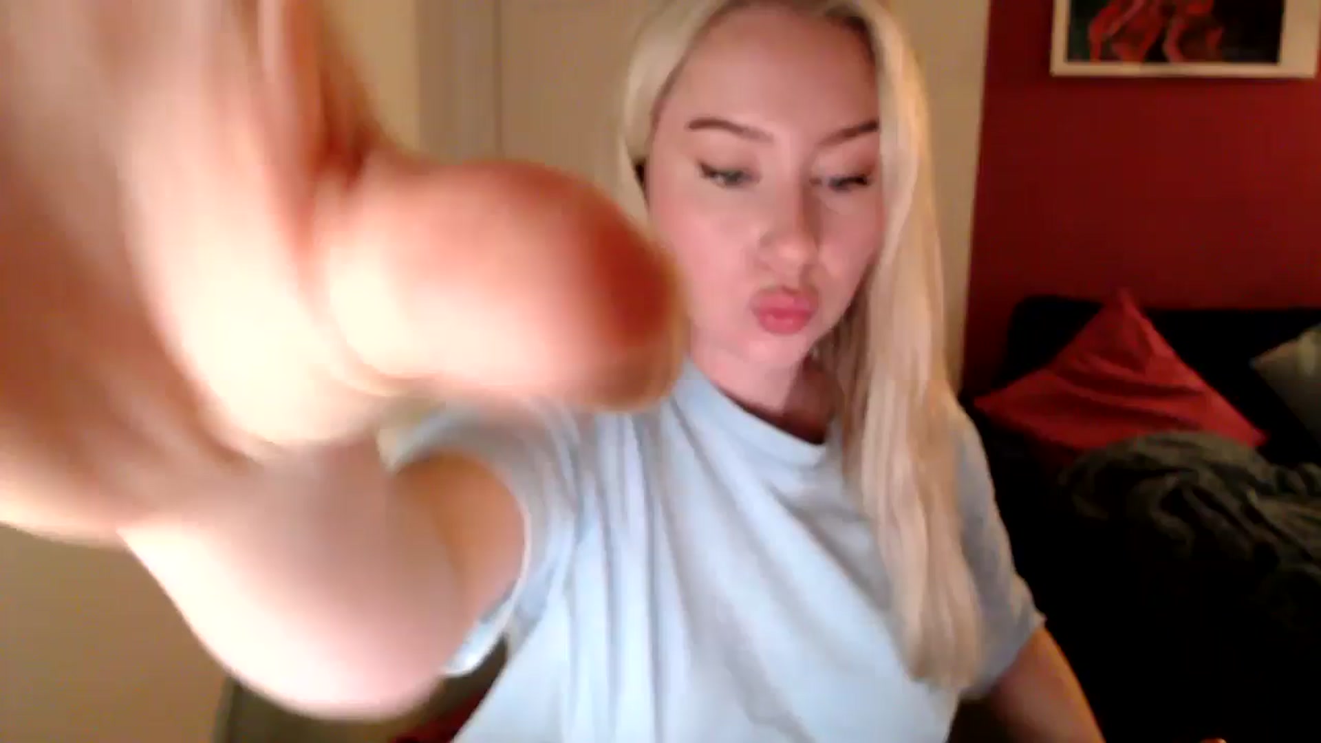 Gallery image thumbnail from PetiteAvax's myfreecams stream on, 10/28/2024, 17:49 image 5 of 20