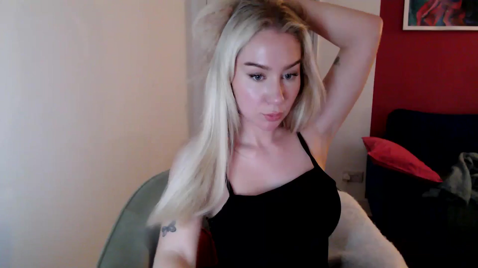 Gallery image thumbnail from PetiteAvax's myfreecams stream on, 10/30/2024, 17:30 image 20 of 20
