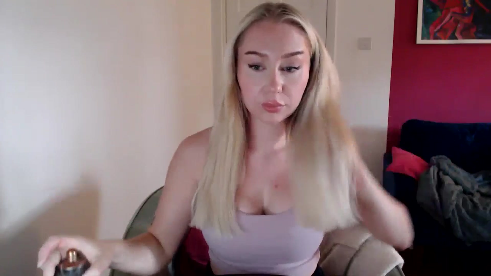 Gallery image thumbnail from PetiteAvax's myfreecams stream on, 11/01/2024, 14:35 image 20 of 20
