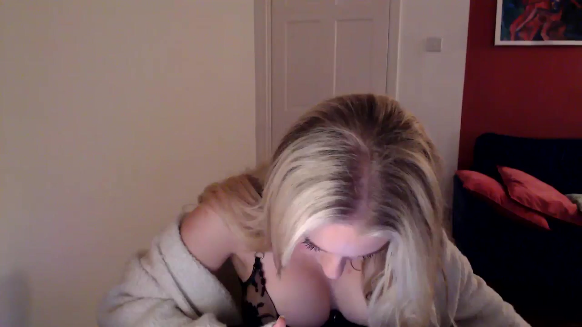 Gallery image thumbnail from PetiteAvax's myfreecams stream on, 11/02/2024, 18:20 image 3 of 20