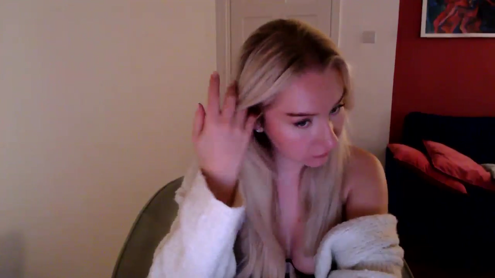 Gallery image thumbnail from PetiteAvax's myfreecams stream on, 11/02/2024, 18:20 image 15 of 20