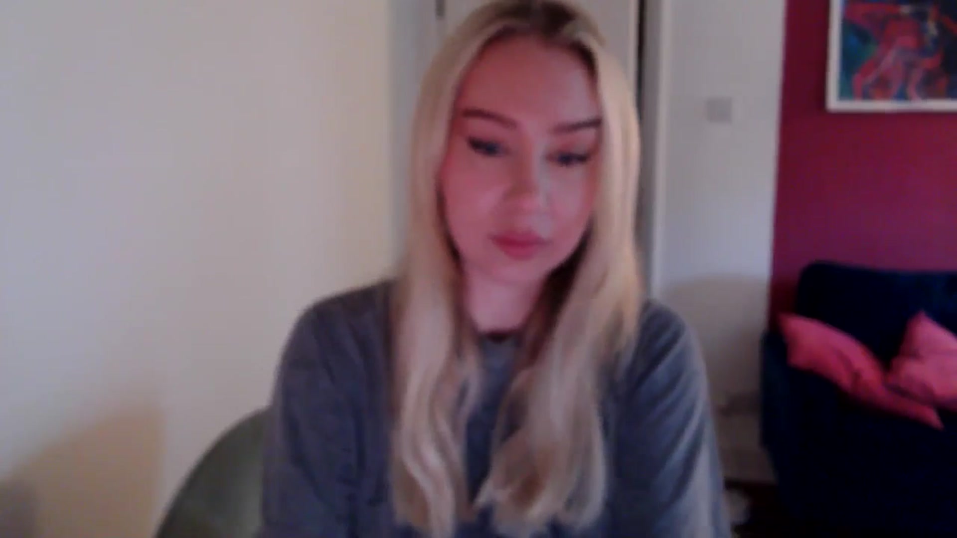 Gallery image thumbnail from PetiteAvax's myfreecams stream on, 11/03/2024, 10:27 image 13 of 20