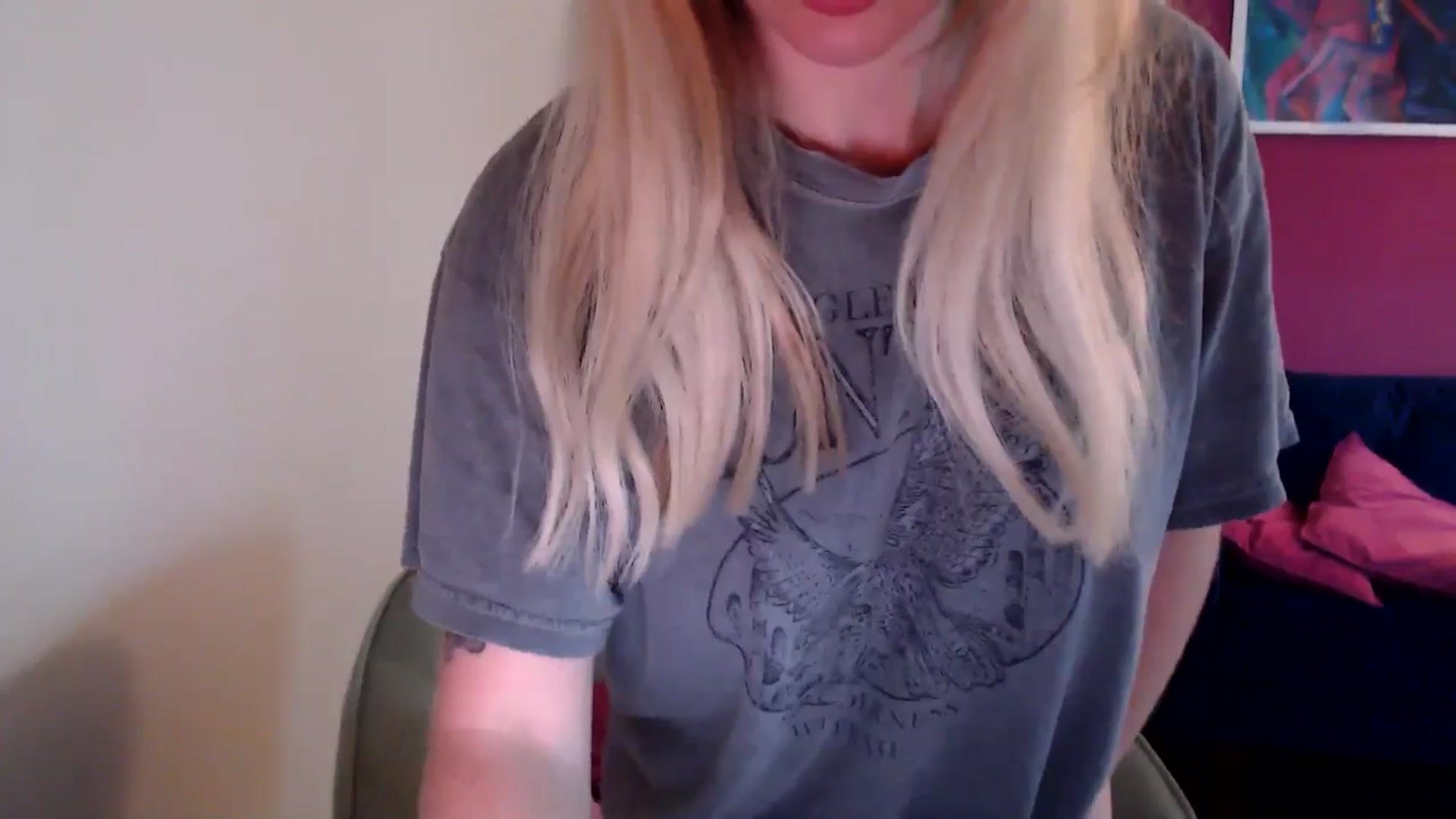 Gallery image thumbnail from PetiteAvax's myfreecams stream on, 11/03/2024, 11:00 image 19 of 20