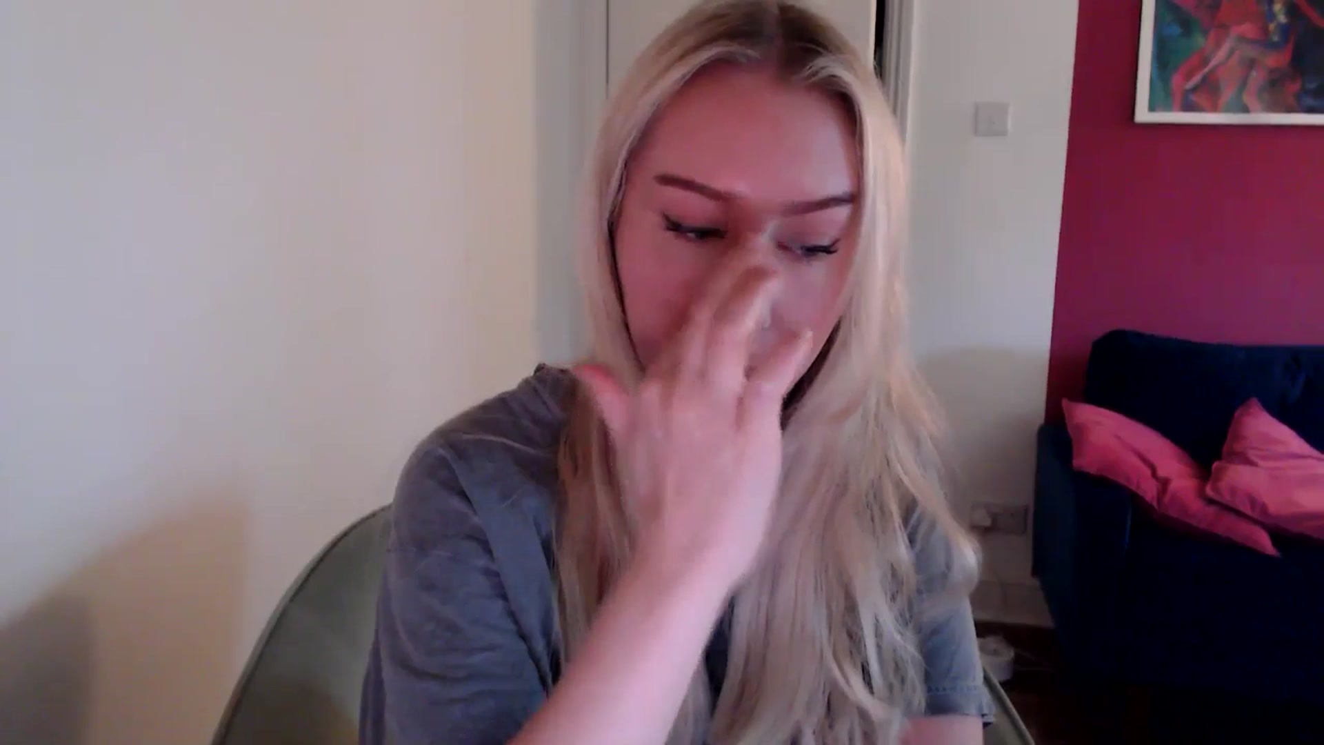 Gallery image thumbnail from PetiteAvax's myfreecams stream on, 11/03/2024, 11:00 image 15 of 20