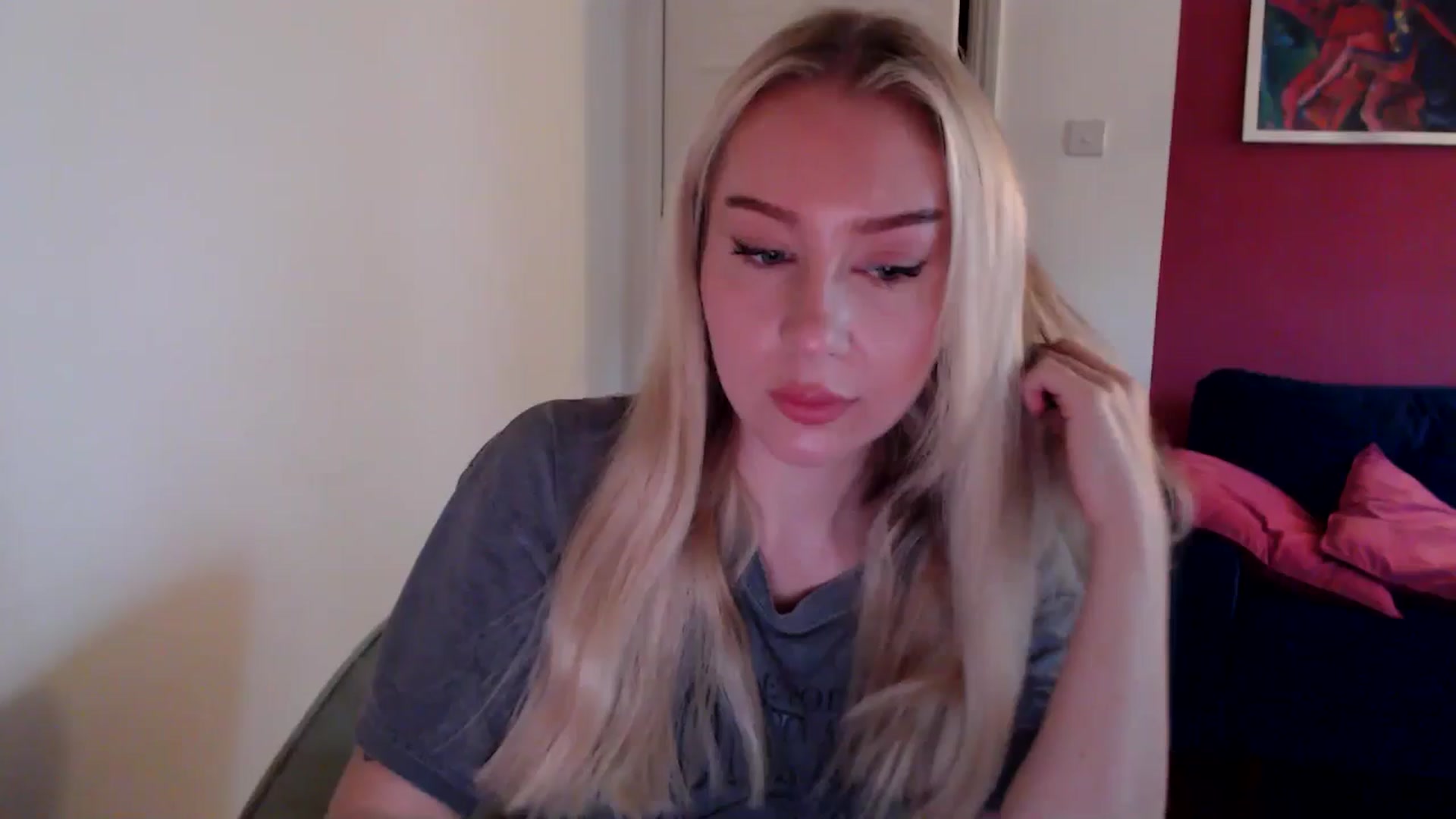 Gallery image thumbnail from PetiteAvax's myfreecams stream on, 11/03/2024, 11:00 image 3 of 20