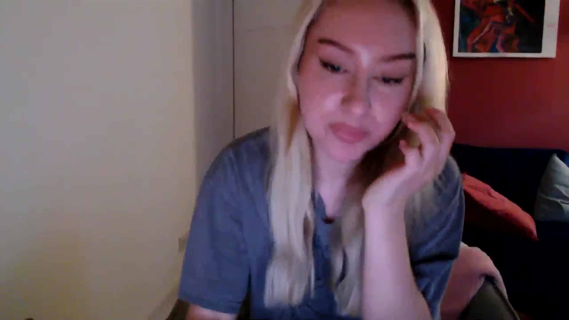 Gallery image thumbnail from PetiteAvax's myfreecams stream on, 11/03/2024, 15:40 image 20 of 20