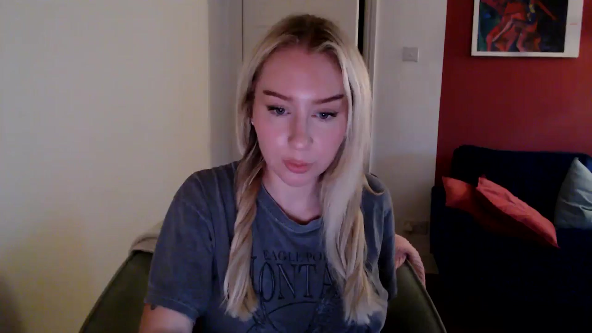 Gallery image thumbnail from PetiteAvax's myfreecams stream on, 11/03/2024, 15:40 image 16 of 20