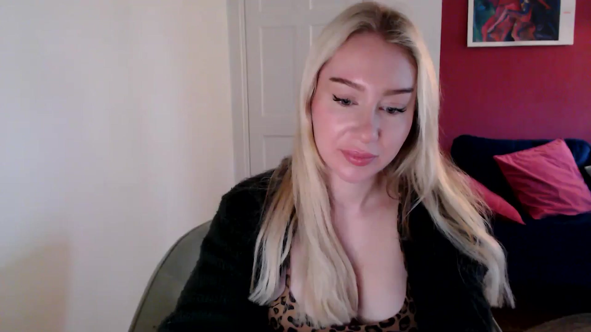Gallery image thumbnail from PetiteAvax's myfreecams stream on, 11/07/2024, 11:22 image 9 of 20