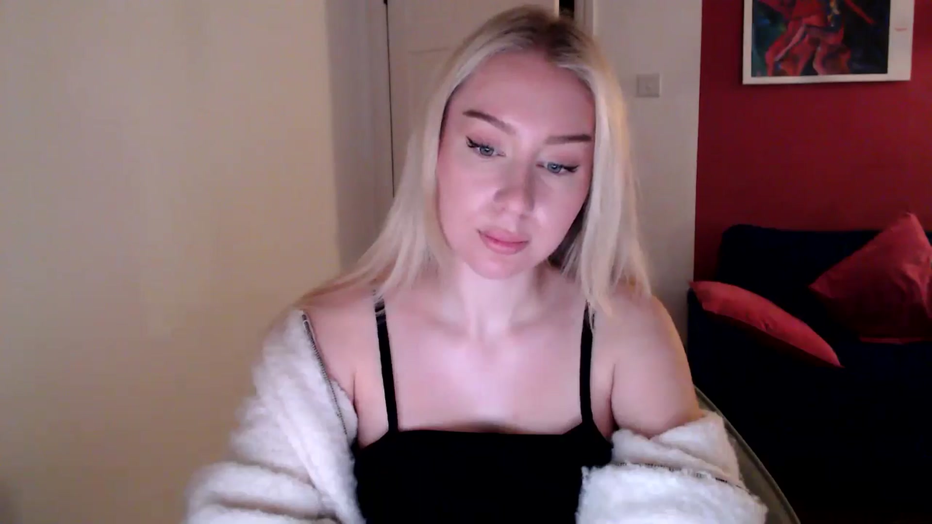 Gallery image thumbnail from PetiteAvax's myfreecams stream on, 11/07/2024, 14:41 image 7 of 20