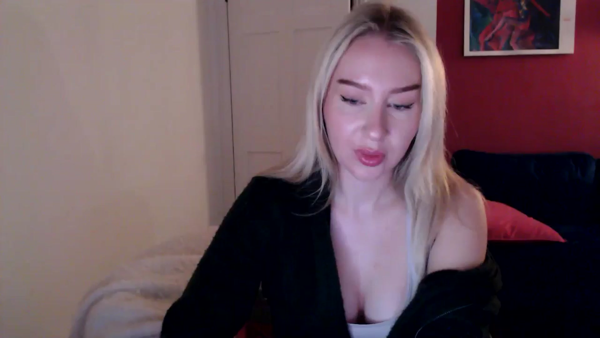 Gallery image thumbnail from PetiteAvax's myfreecams stream on, 11/07/2024, 19:57 image 12 of 20