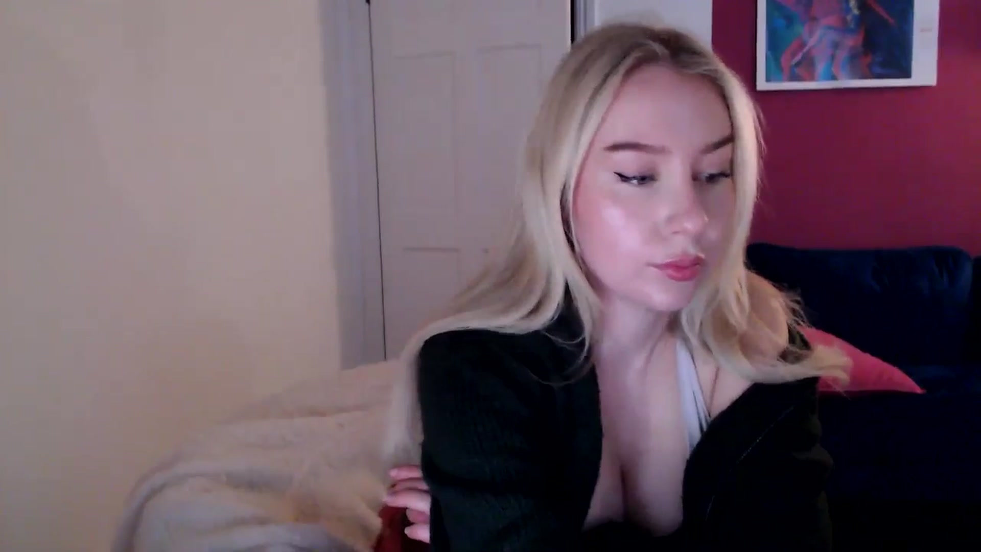 Gallery image thumbnail from PetiteAvax's myfreecams stream on, 11/07/2024, 19:57 image 11 of 20