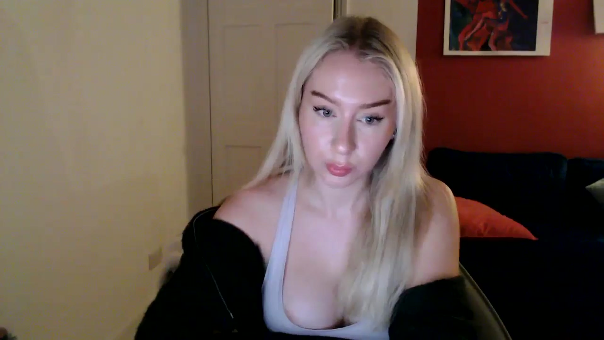 Gallery image thumbnail from PetiteAvax's myfreecams stream on, 11/07/2024, 20:13 image 20 of 20