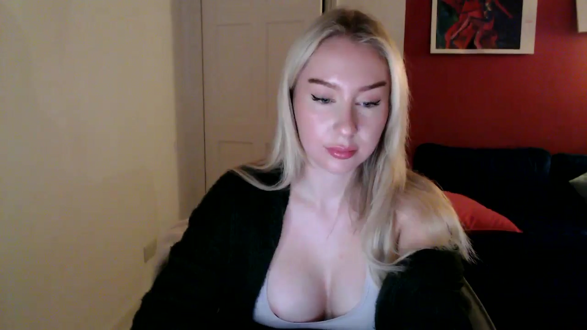 Gallery image thumbnail from PetiteAvax's myfreecams stream on, 11/07/2024, 20:13 image 11 of 20