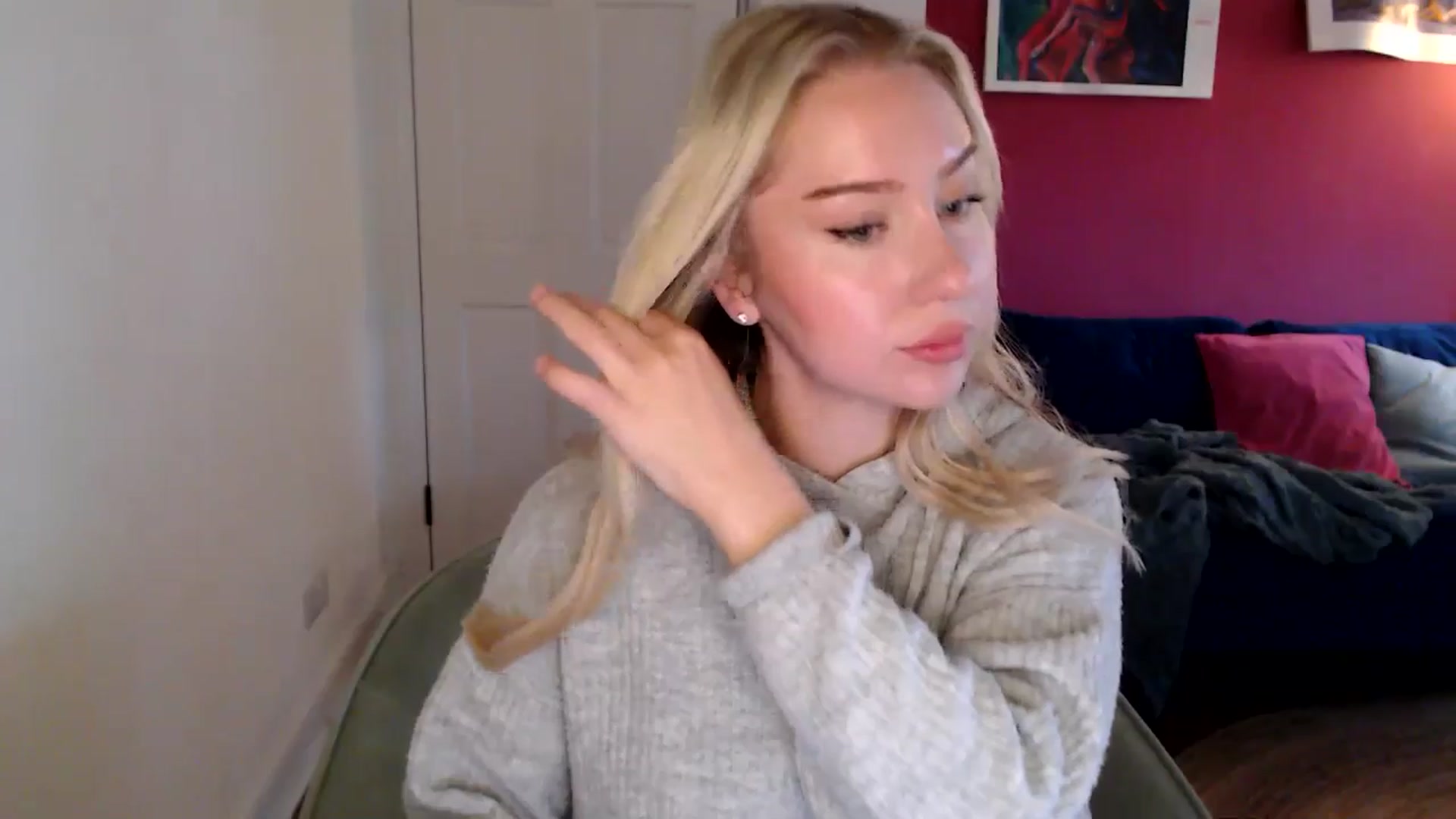 Gallery image thumbnail from PetiteAvax's myfreecams stream on, 11/09/2024, 11:53 image 11 of 20
