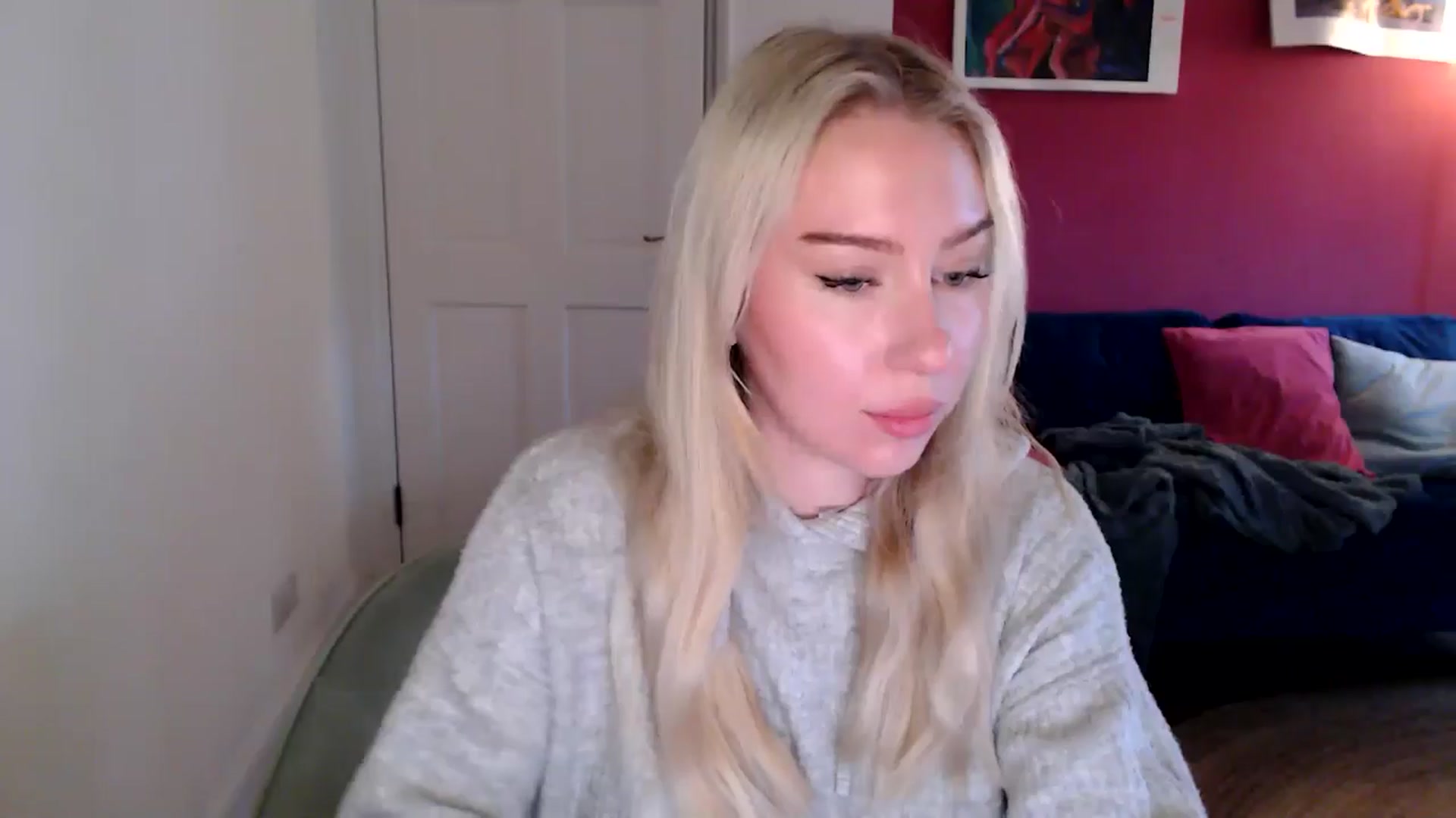 Gallery image thumbnail from PetiteAvax's myfreecams stream on, 11/09/2024, 11:53 image 4 of 20